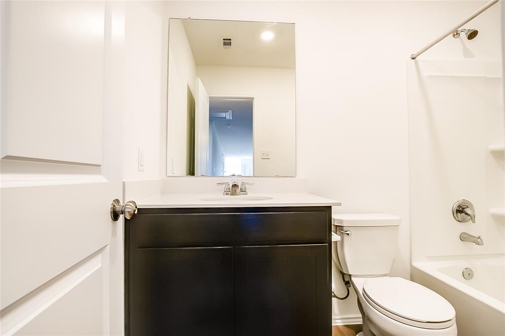 1133 Largemouth Ln Property Photo 12