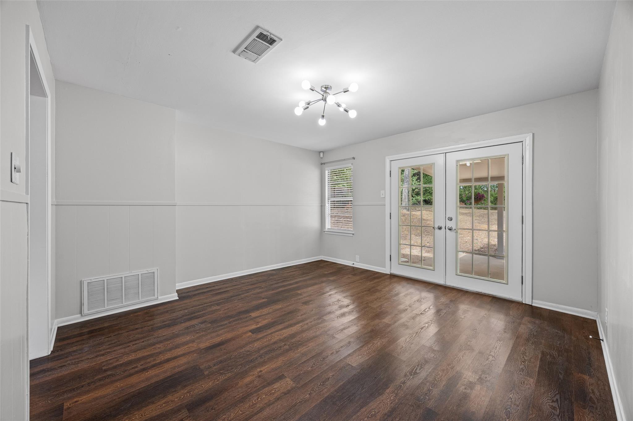 3108 Clawson Rd Property Photo 9