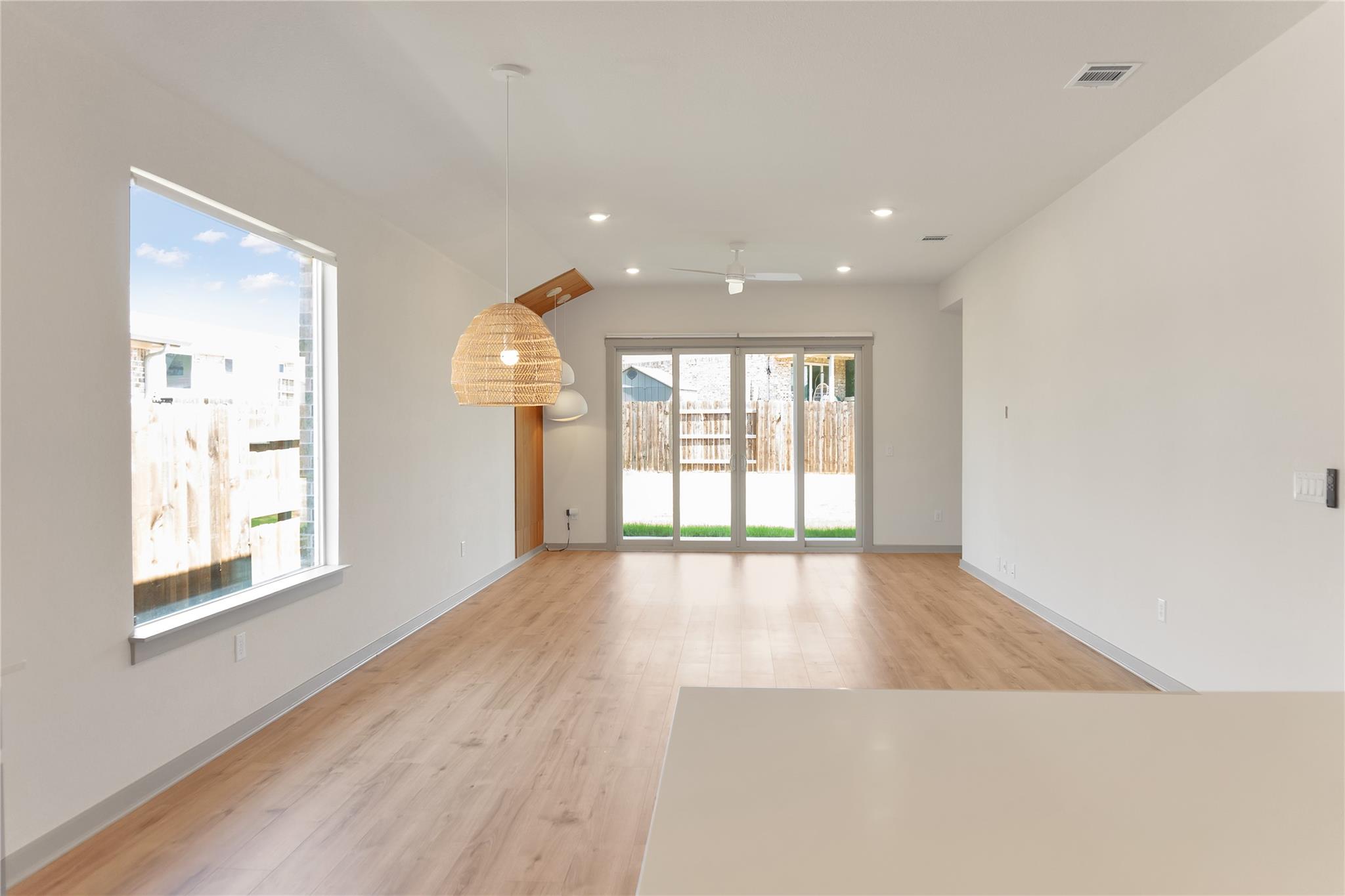 2016 Wilsons Warbler Dr Property Photo 5