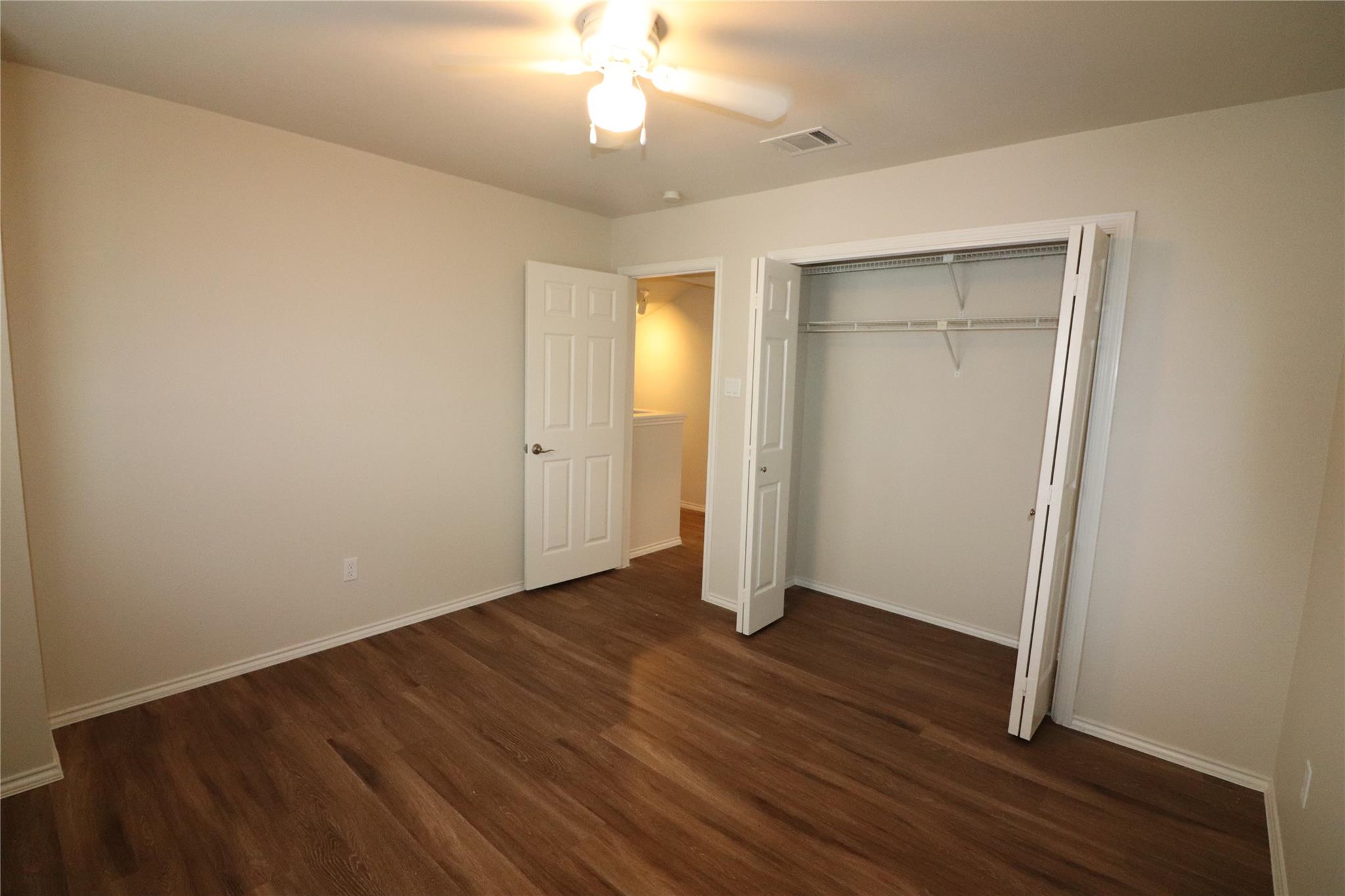 6606 Shiner St Property Photo 16