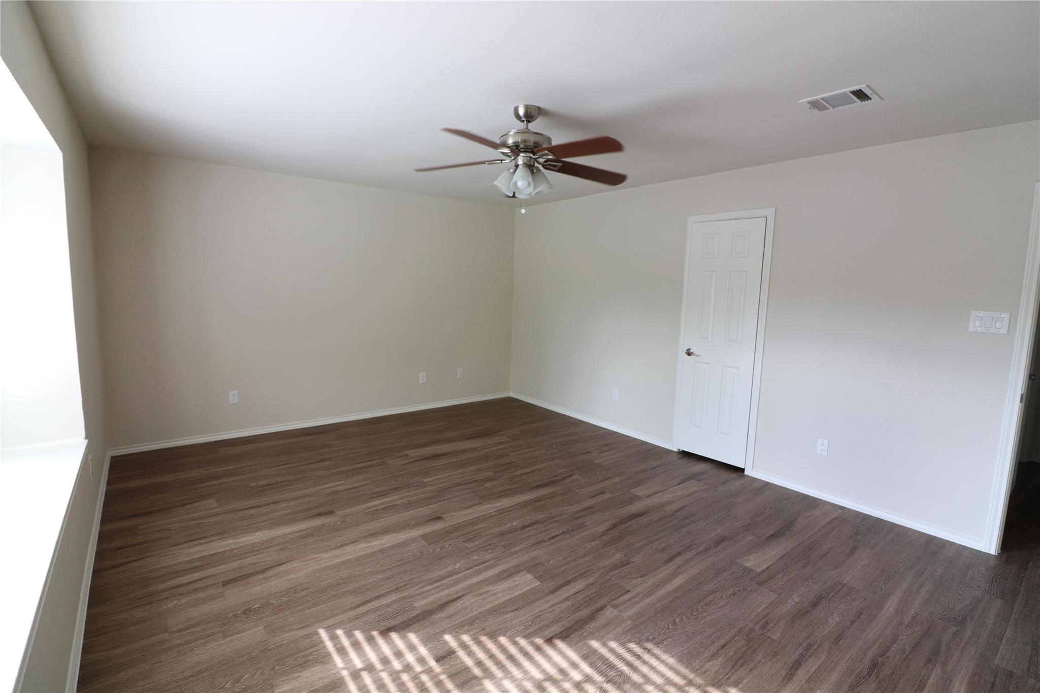 6606 Shiner St Property Photo 21