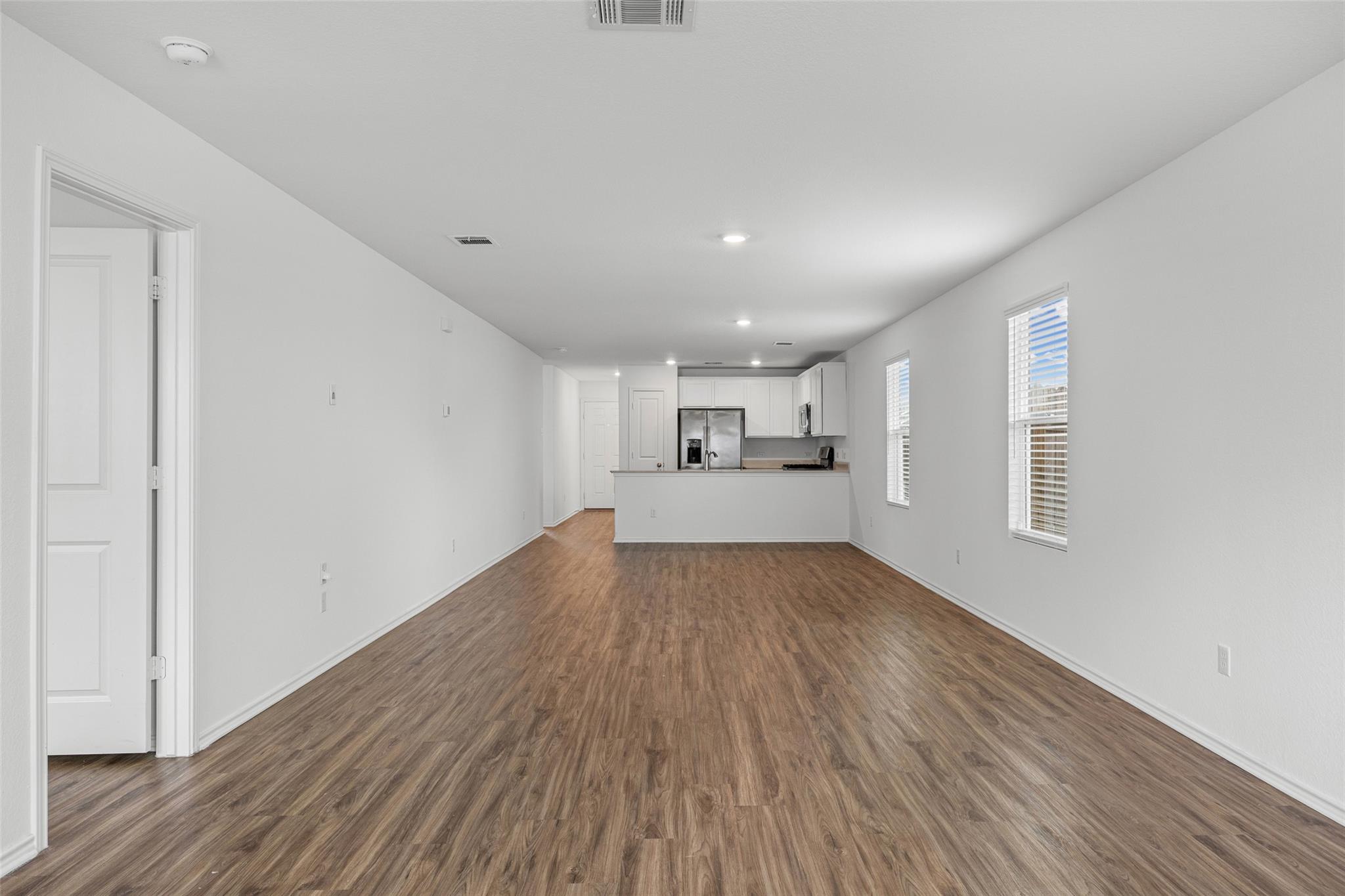 364 Gabbro Gdns Property Photo 4