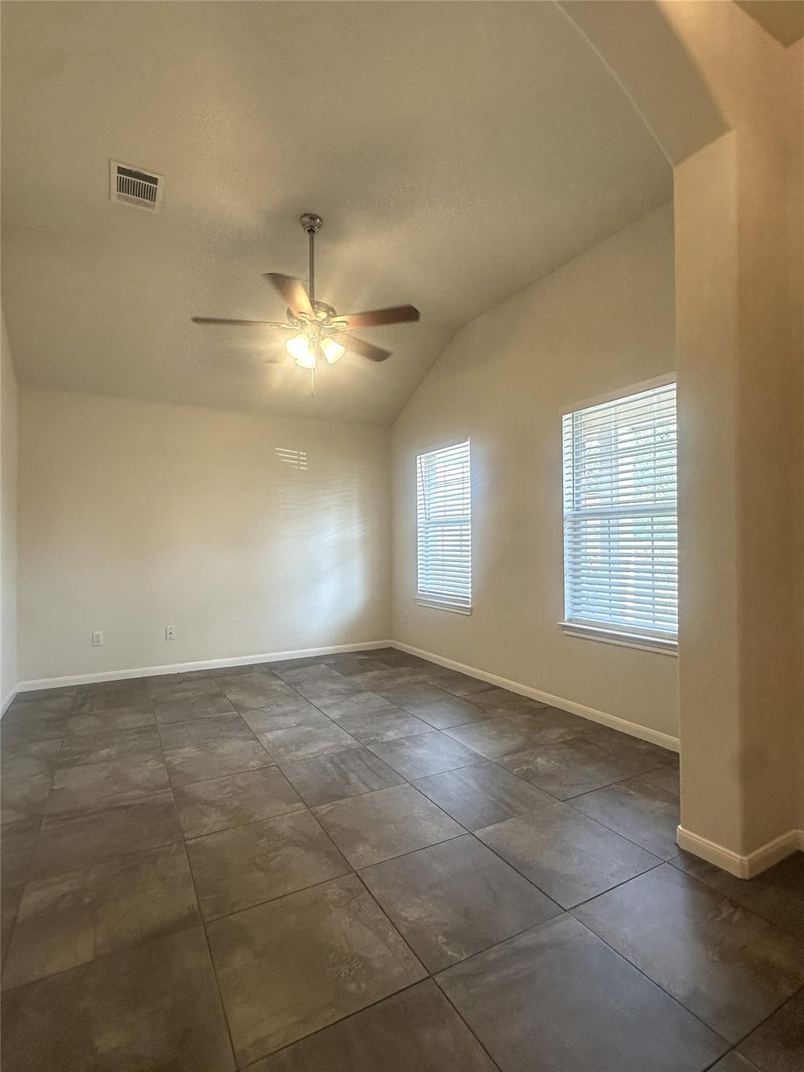 722 Ranier Ln Property Photo 3