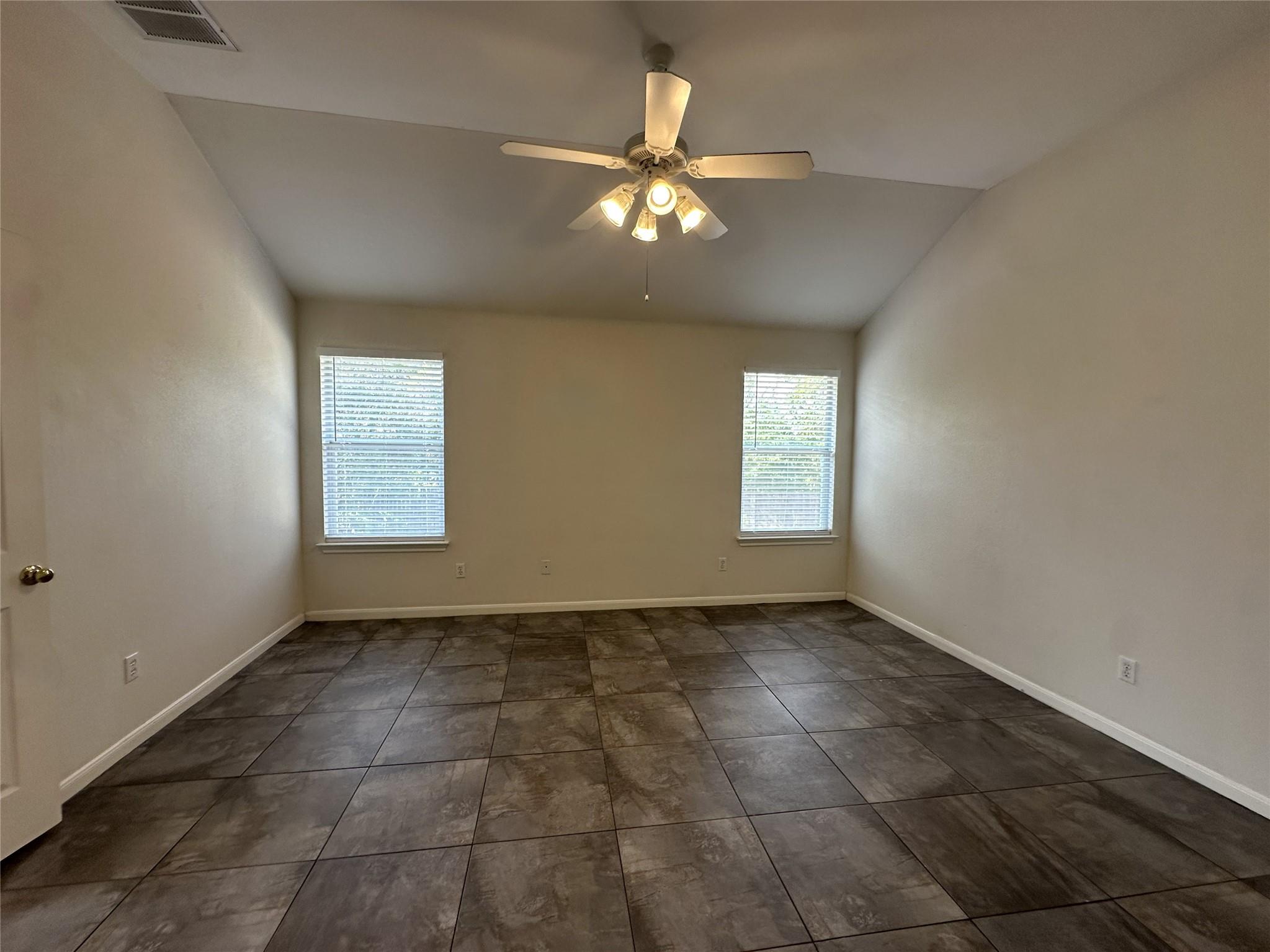 722 Ranier Ln Property Photo 7