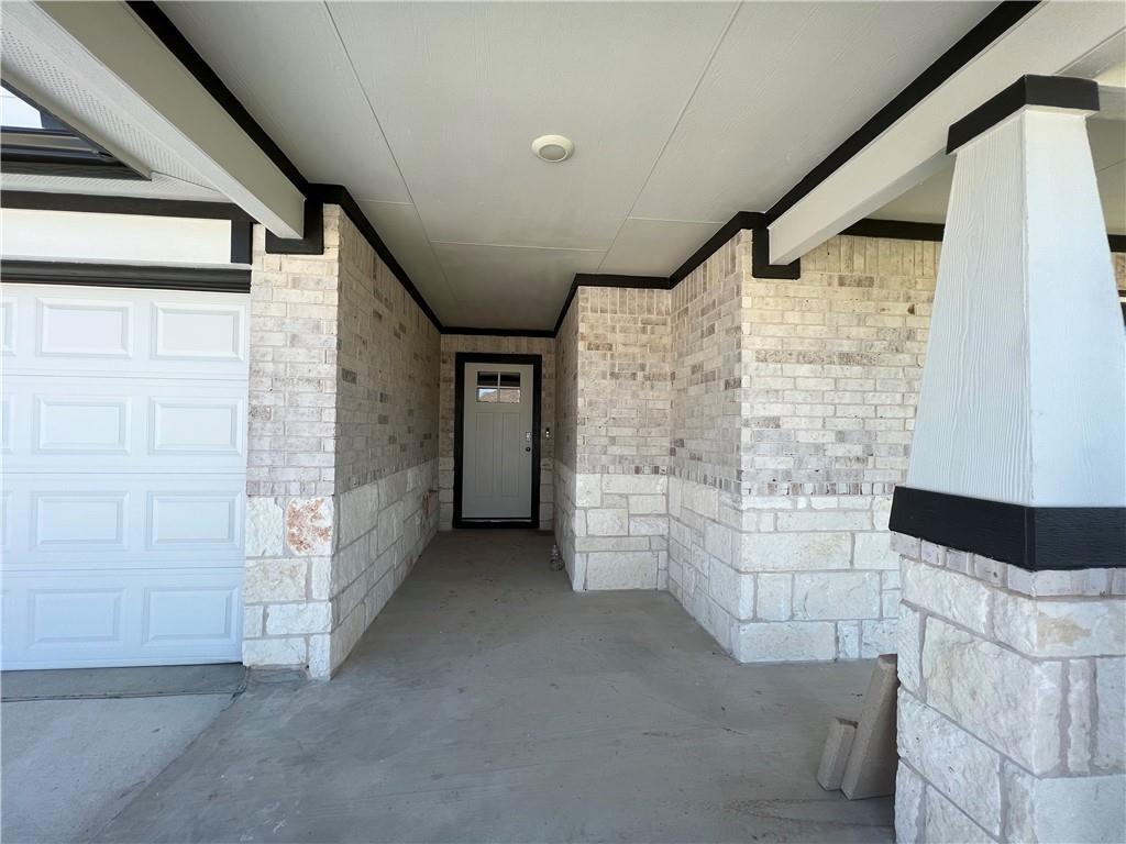 116 Krause Springs Dr Property Photo 2