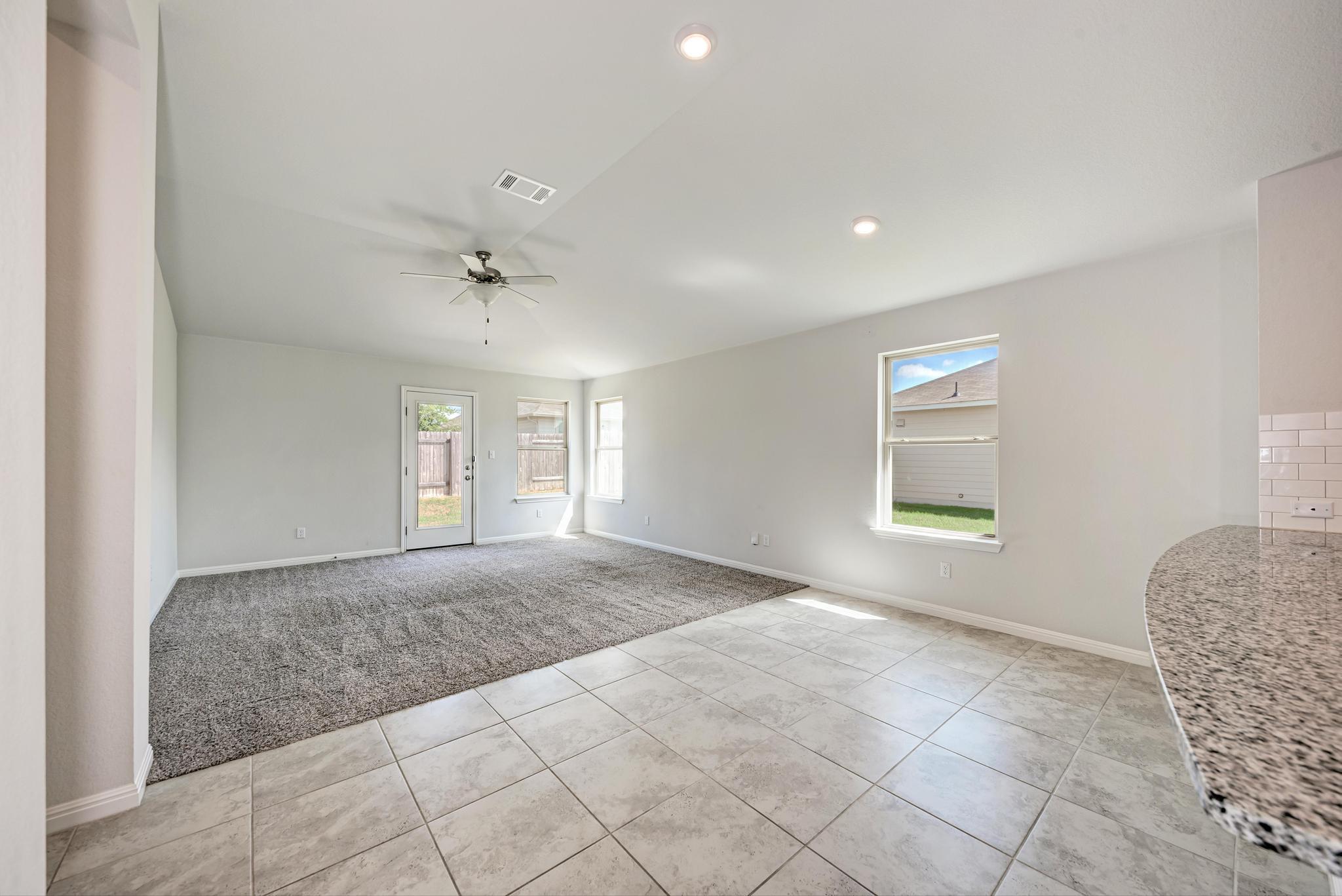 209 Forest Moon Ln Property Photo 16