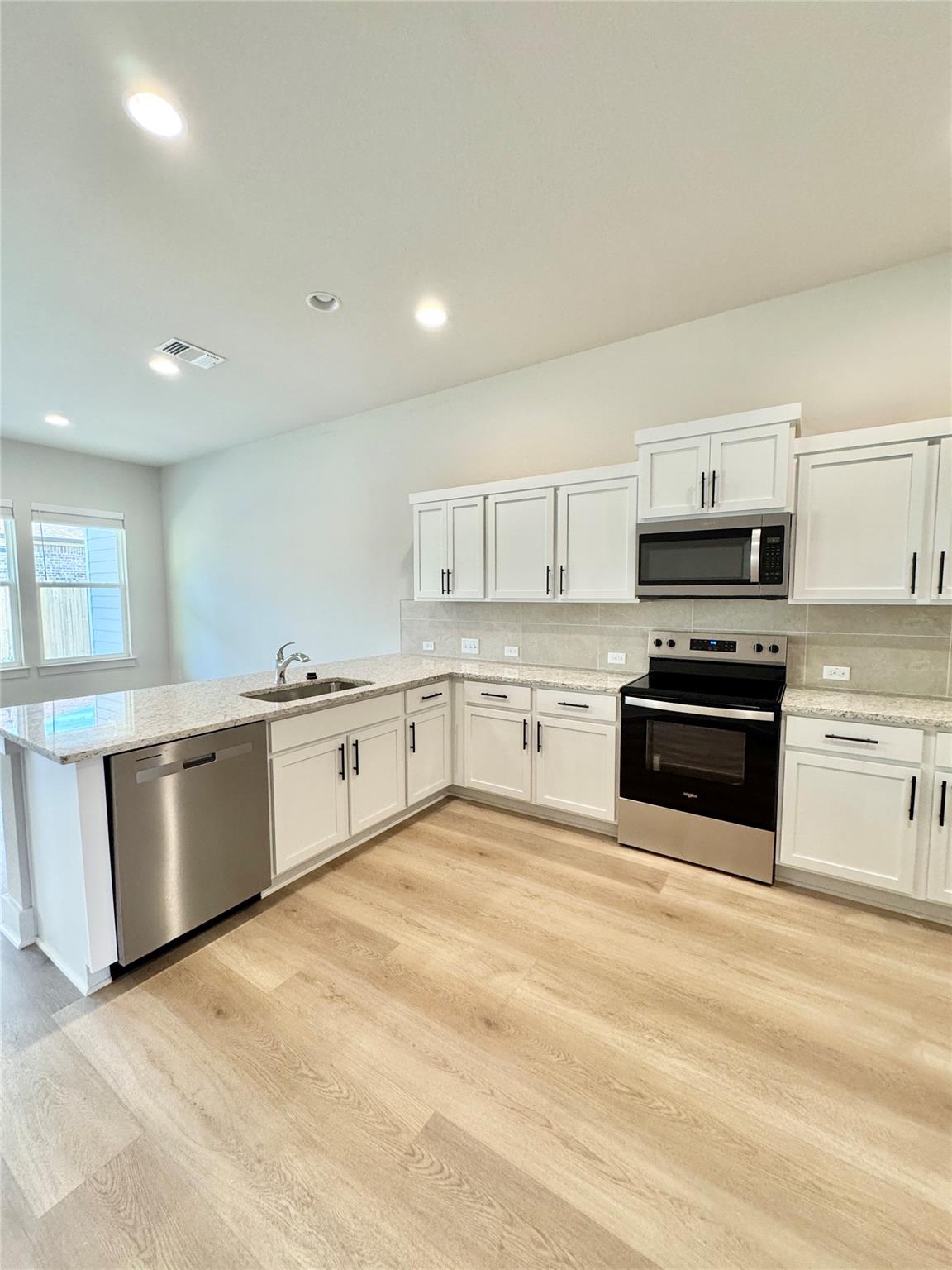 108 Zayd Ct #b Property Photo 10