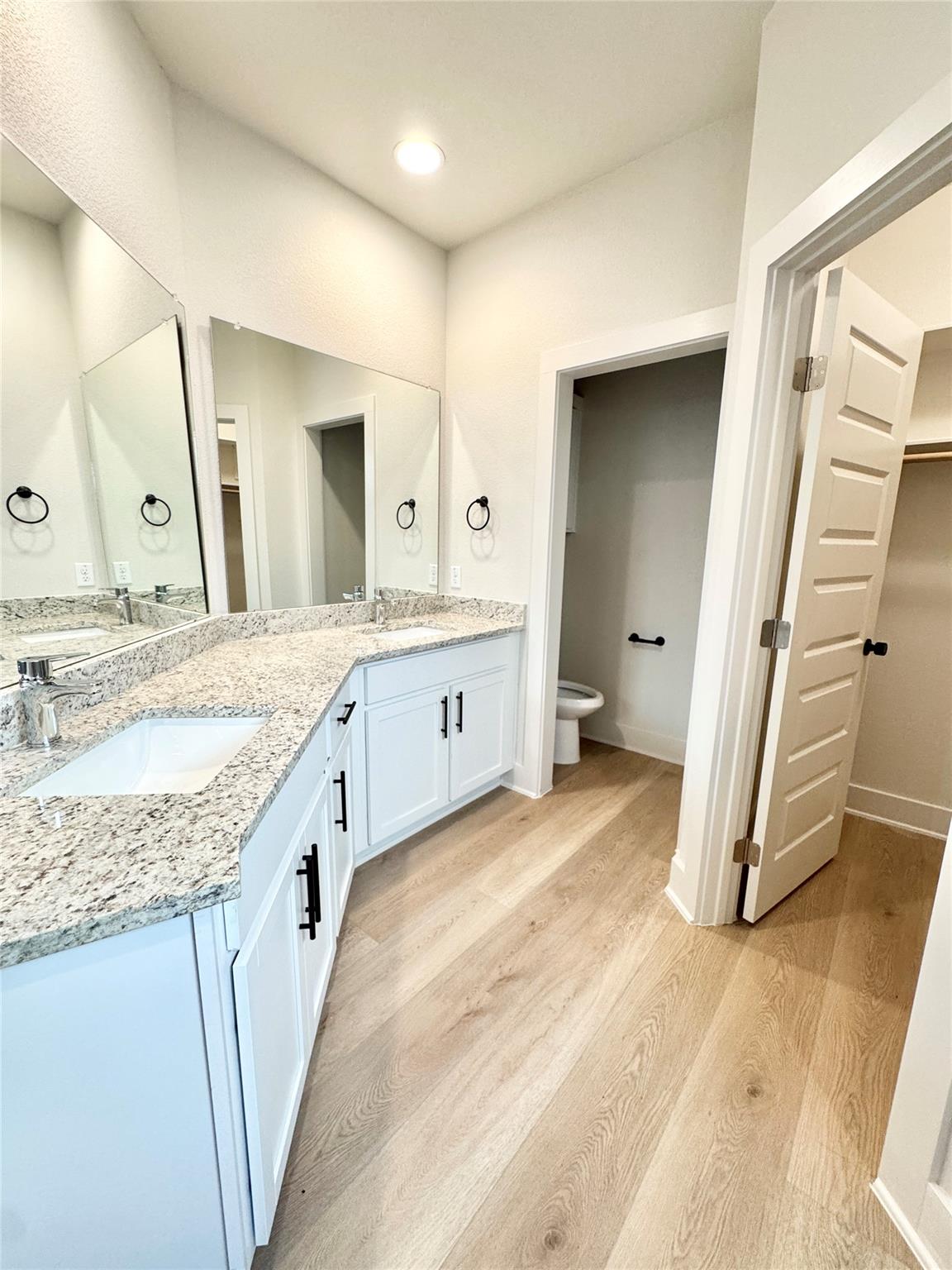 108 Zayd Ct #b Property Photo 11