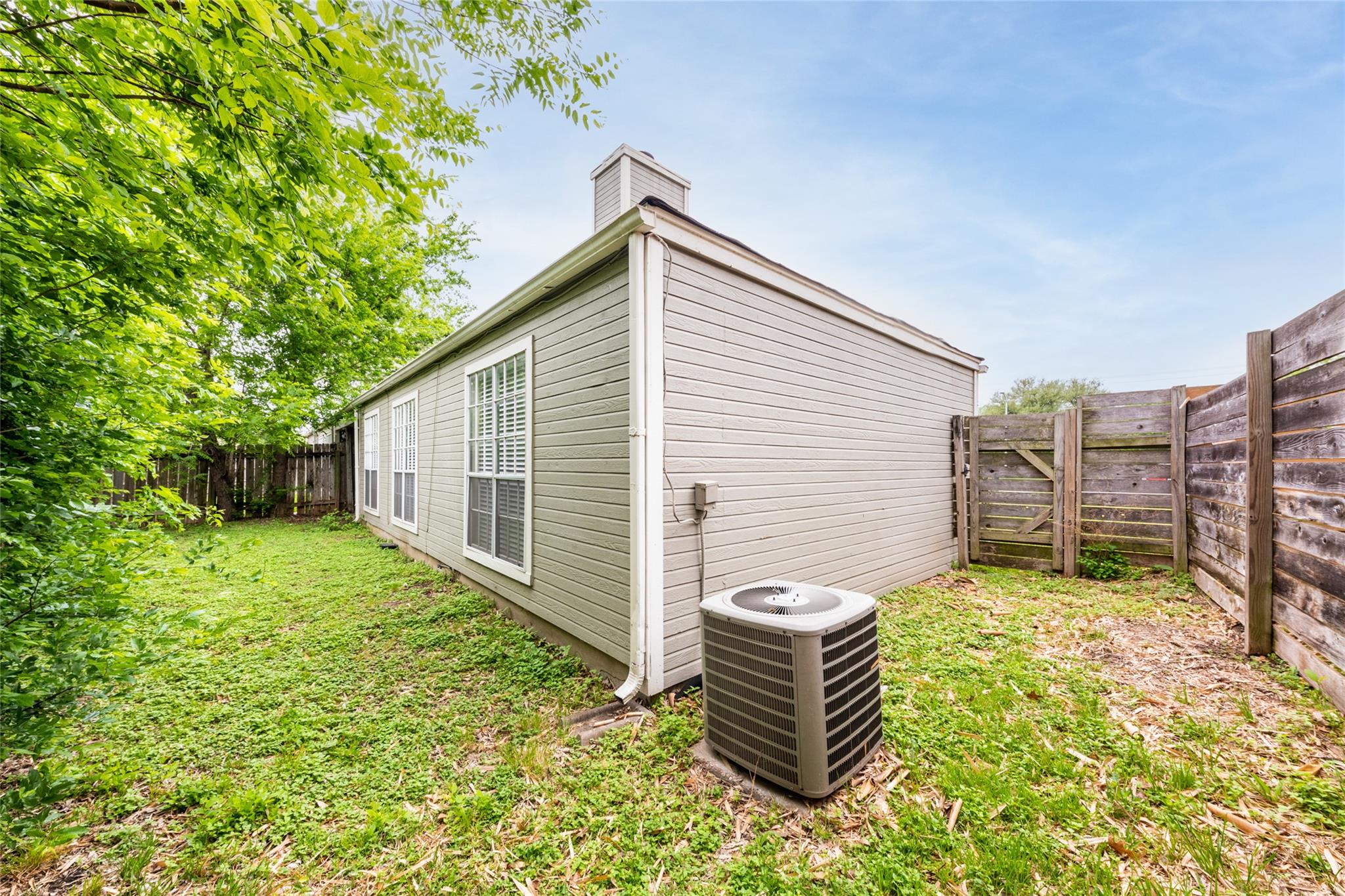 1304 Danbury Square Sq #a Property Photo 19