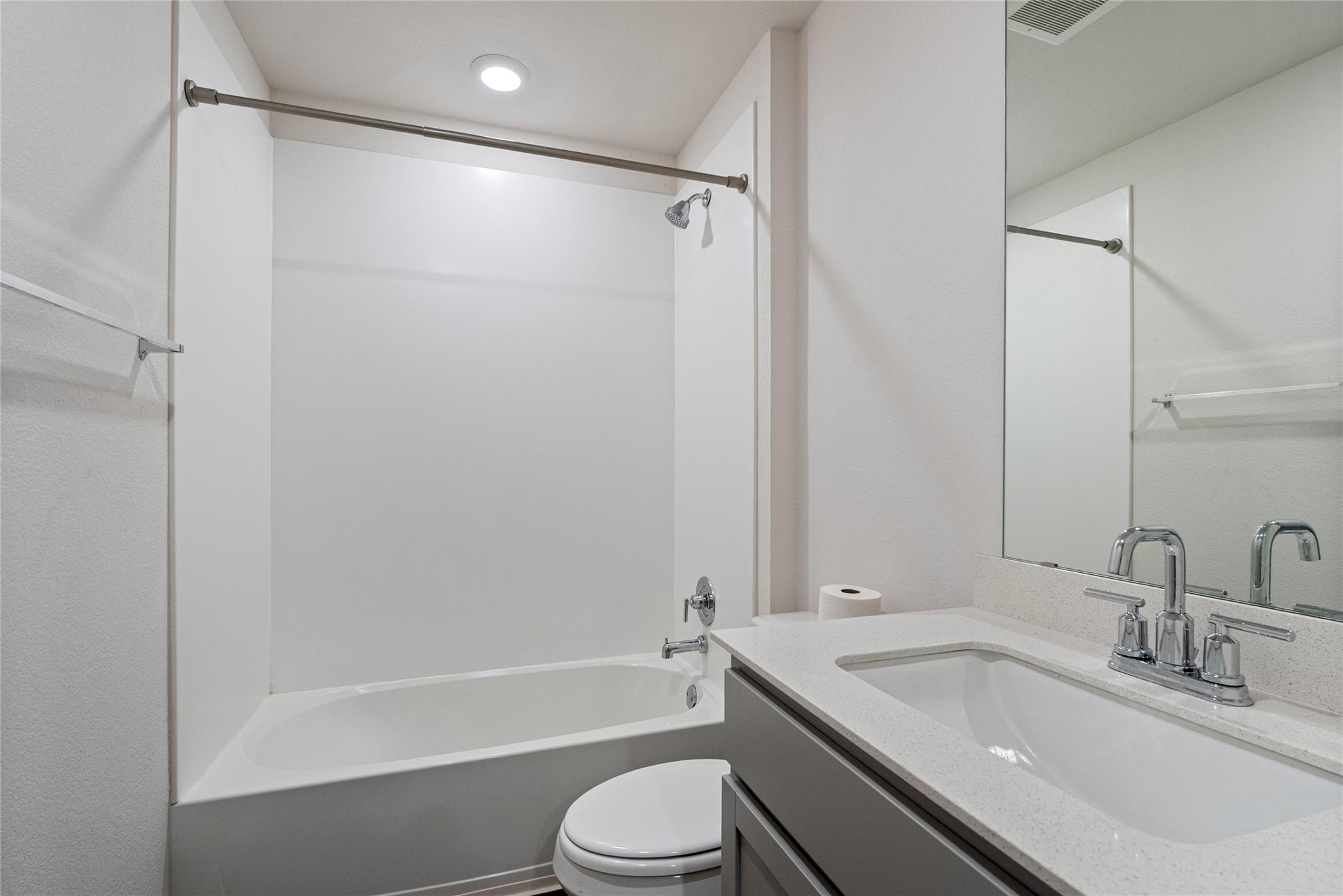 176 Texas Palmetto Cir Property Photo 8