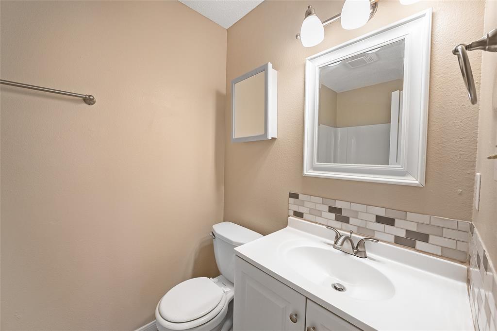 14203 Sussman Ct #b Property Photo 8