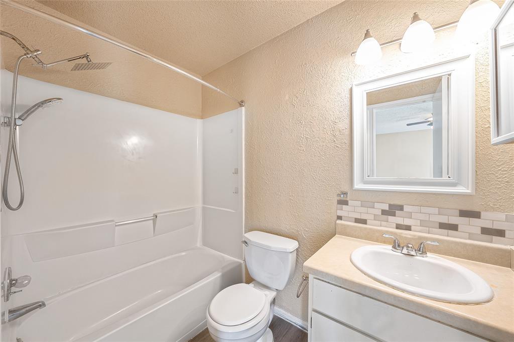 14203 Sussman Ct #b Property Photo 11