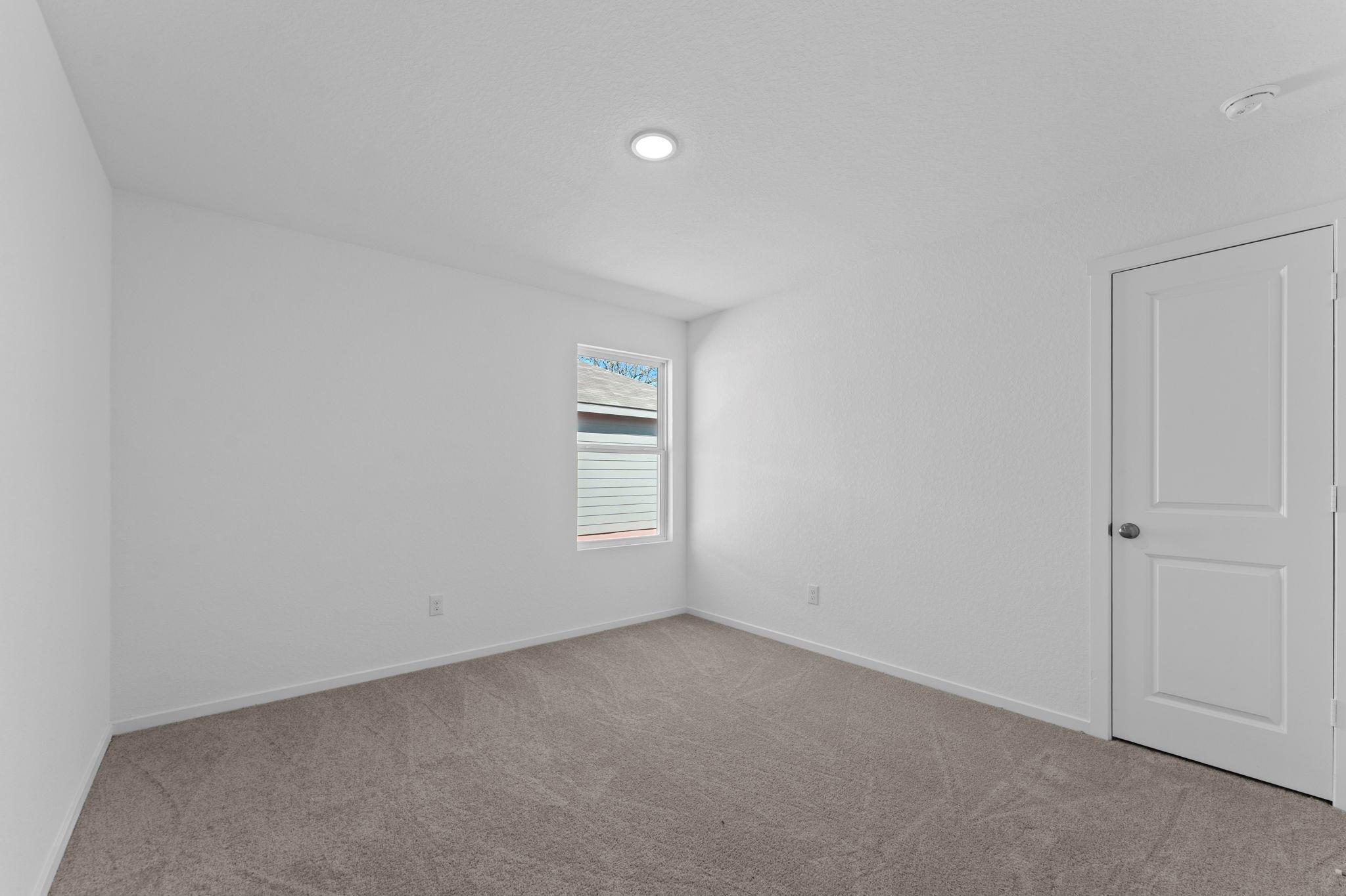 112 Ellendale Pl Property Photo 10