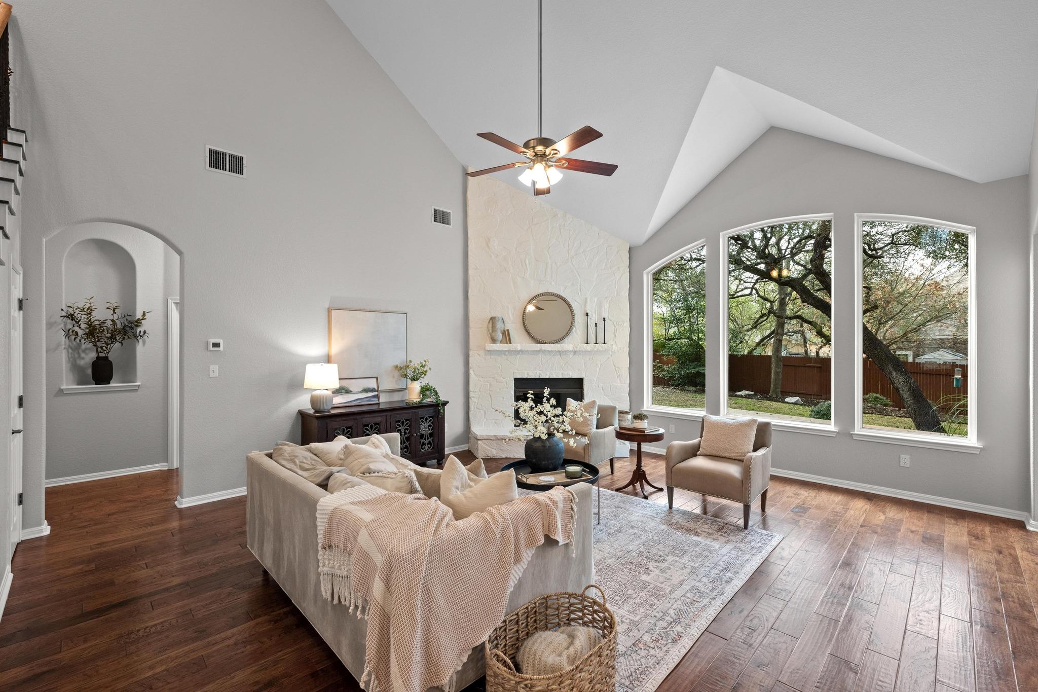 7033 Viridian Ln Property Photo