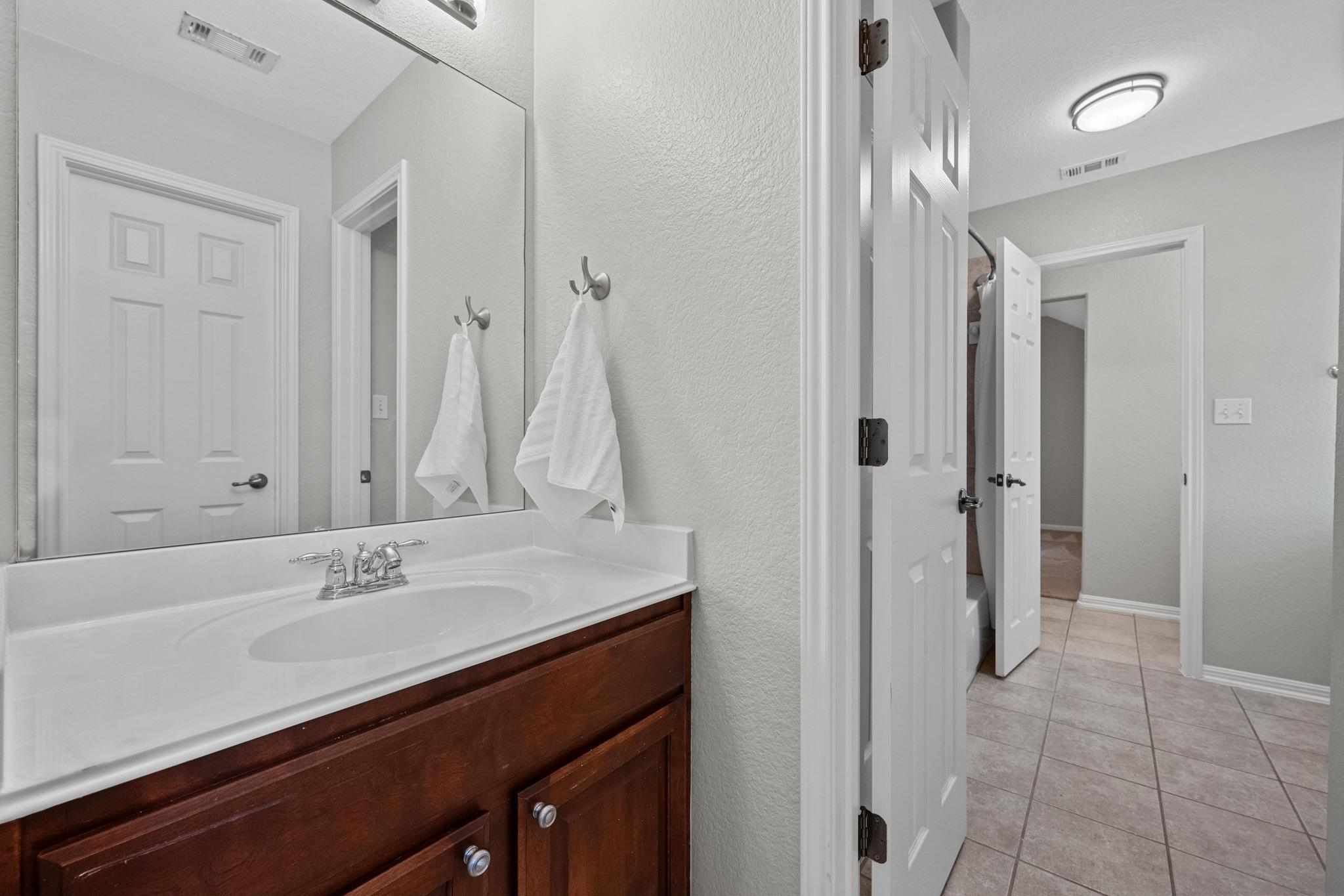 7033 Viridian Ln Property Photo 21