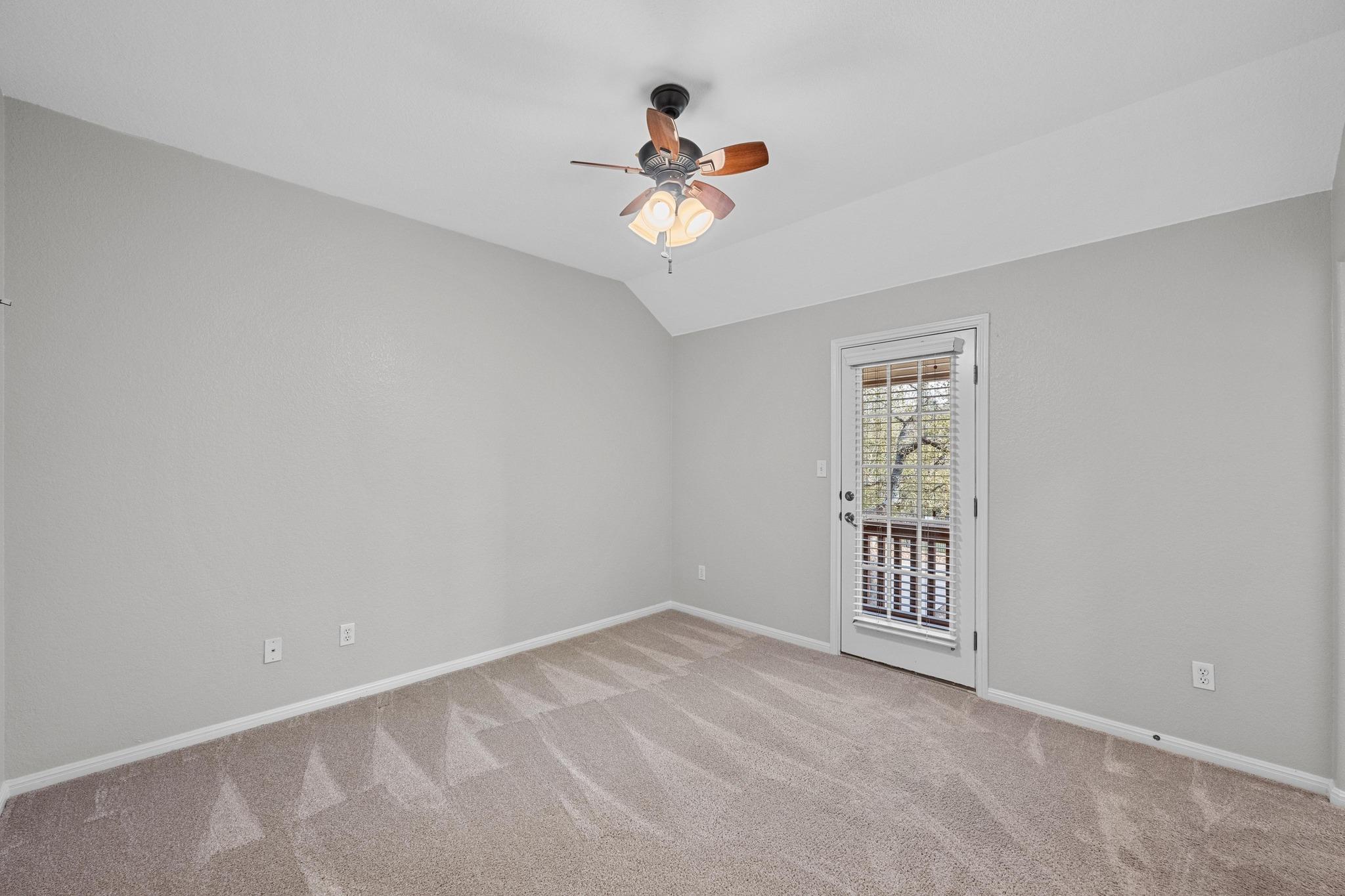 7033 Viridian Ln Property Photo 22