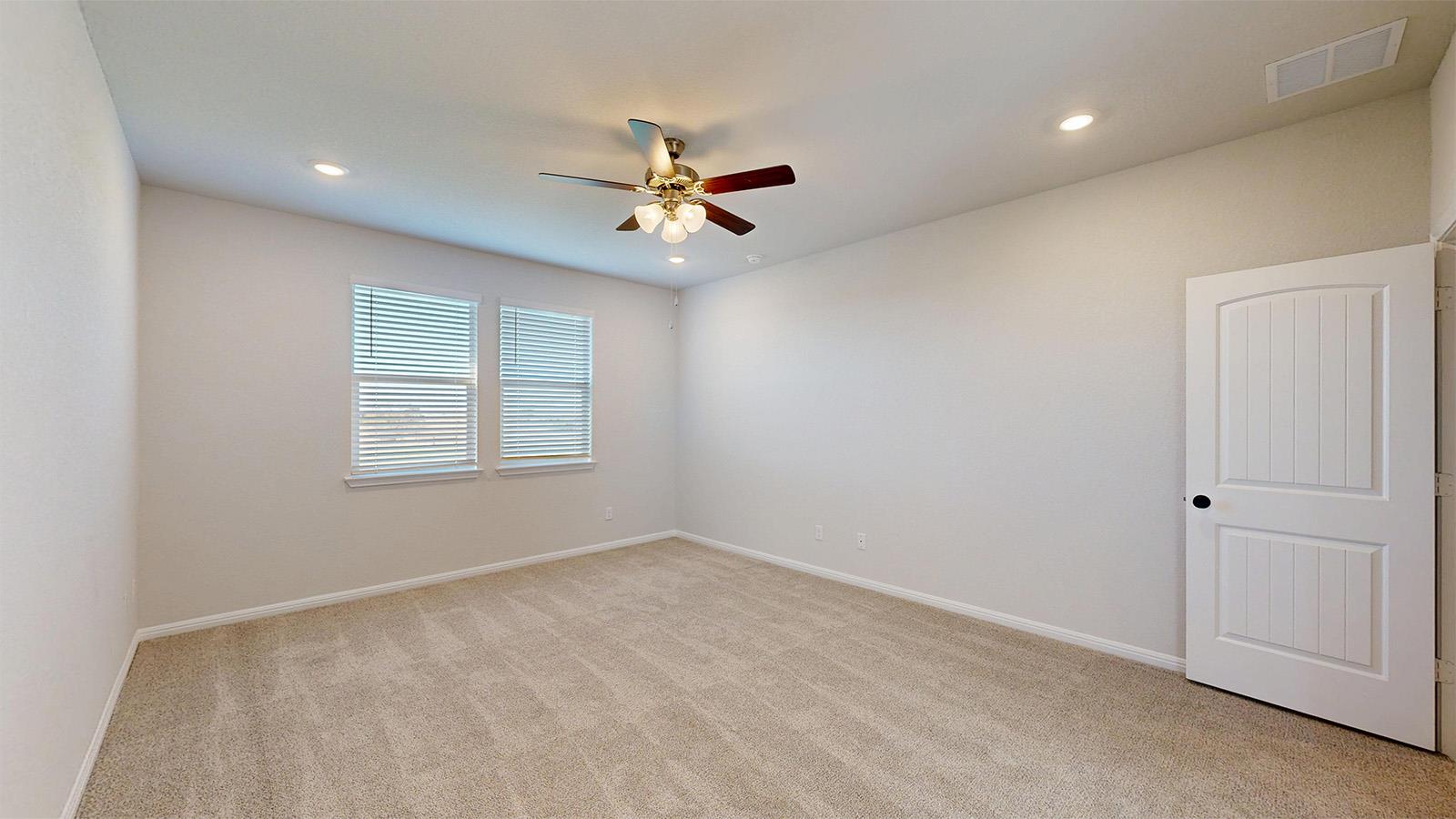 15133 Planeview Dr Property Photo 9