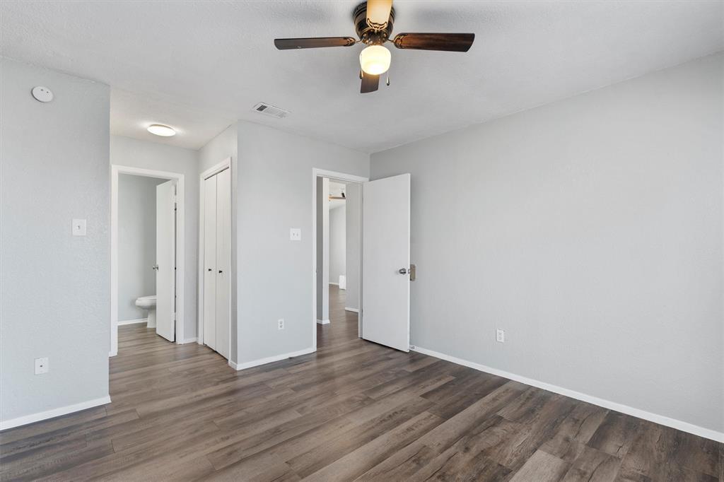 1703 Rawhide Loop Property Photo 7