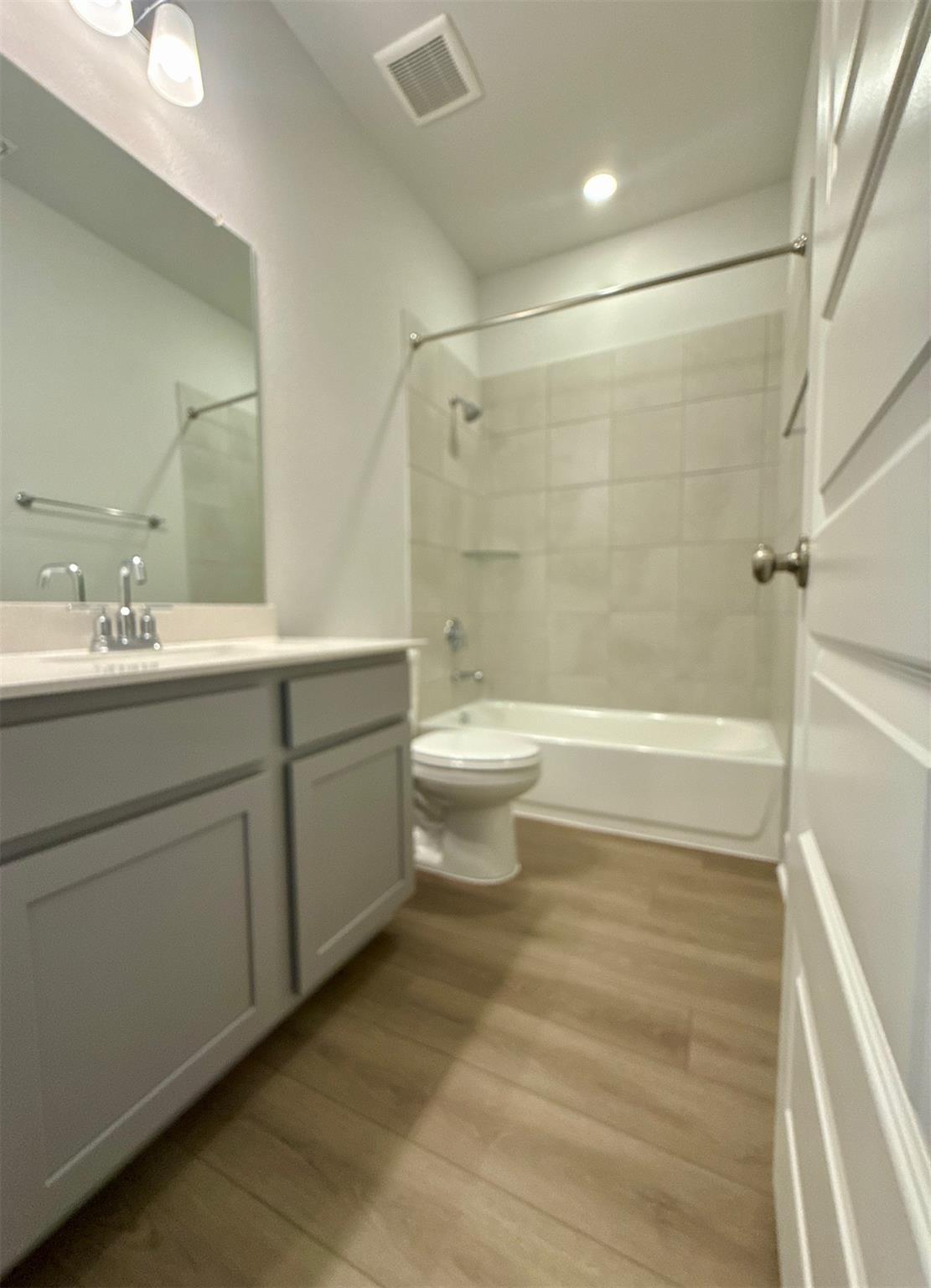 533 Emory Crossing Blvd Property Photo 19