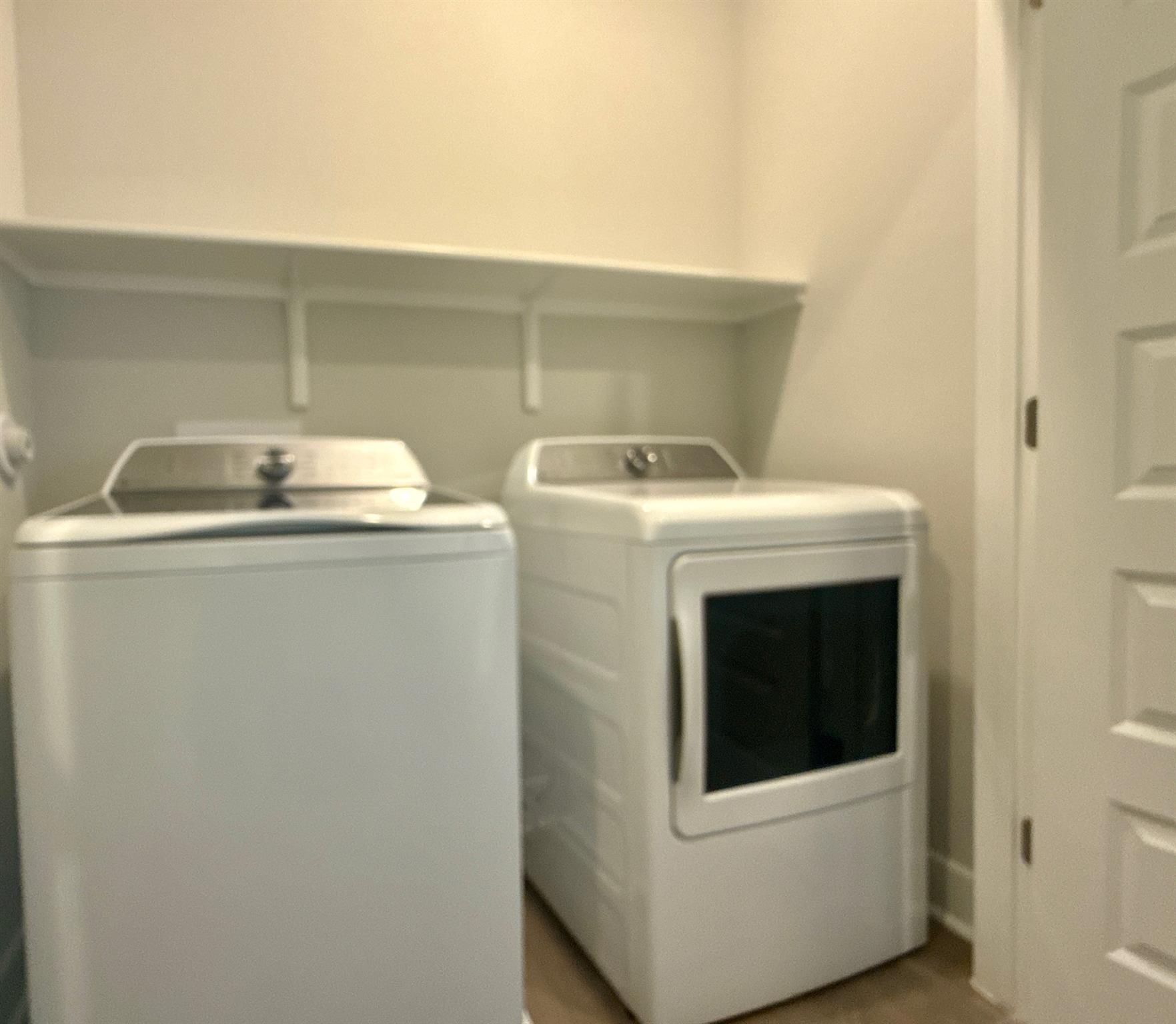 533 Emory Crossing Blvd Property Photo 24