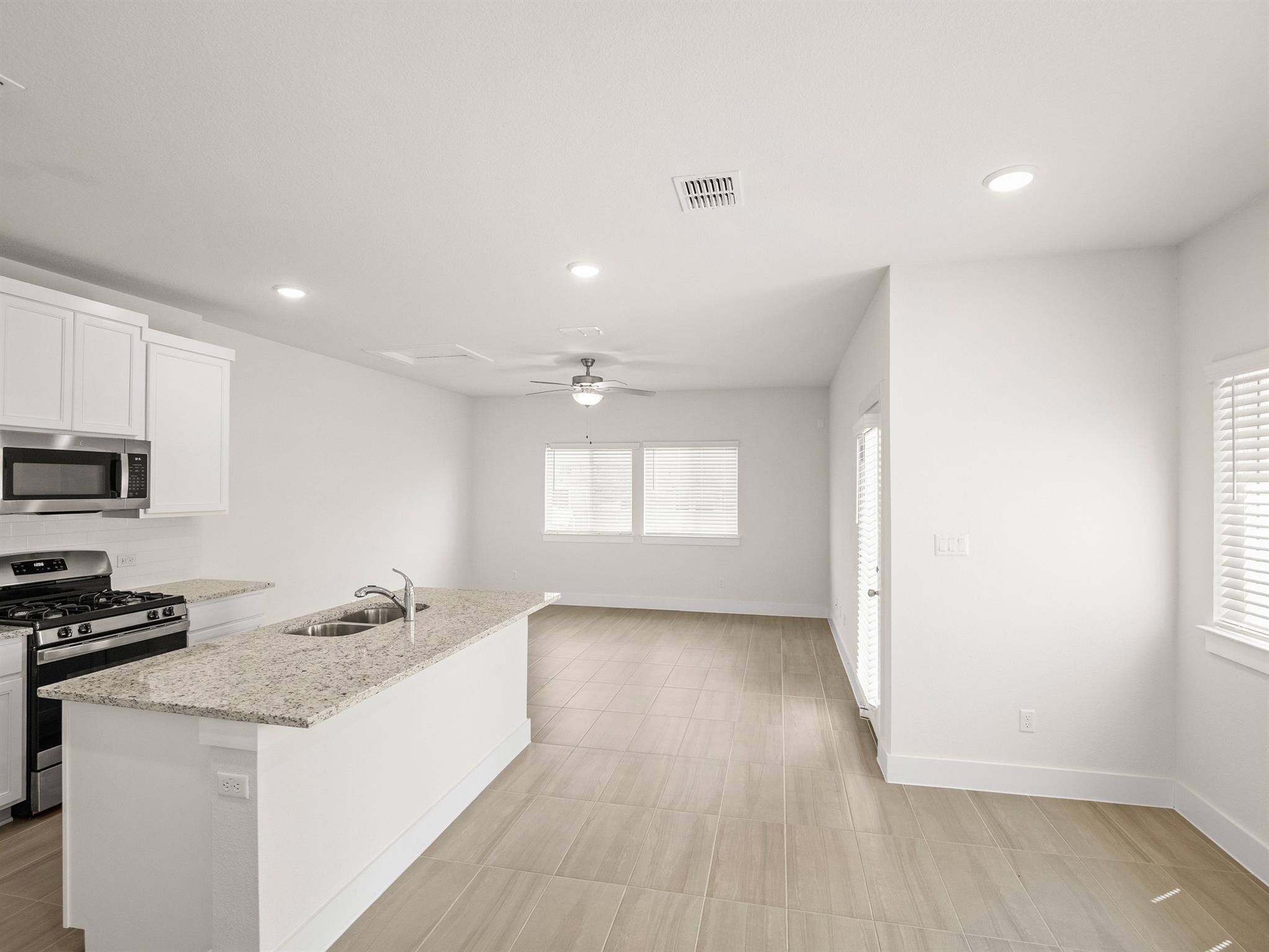 145 Yearling Way Property Photo 3