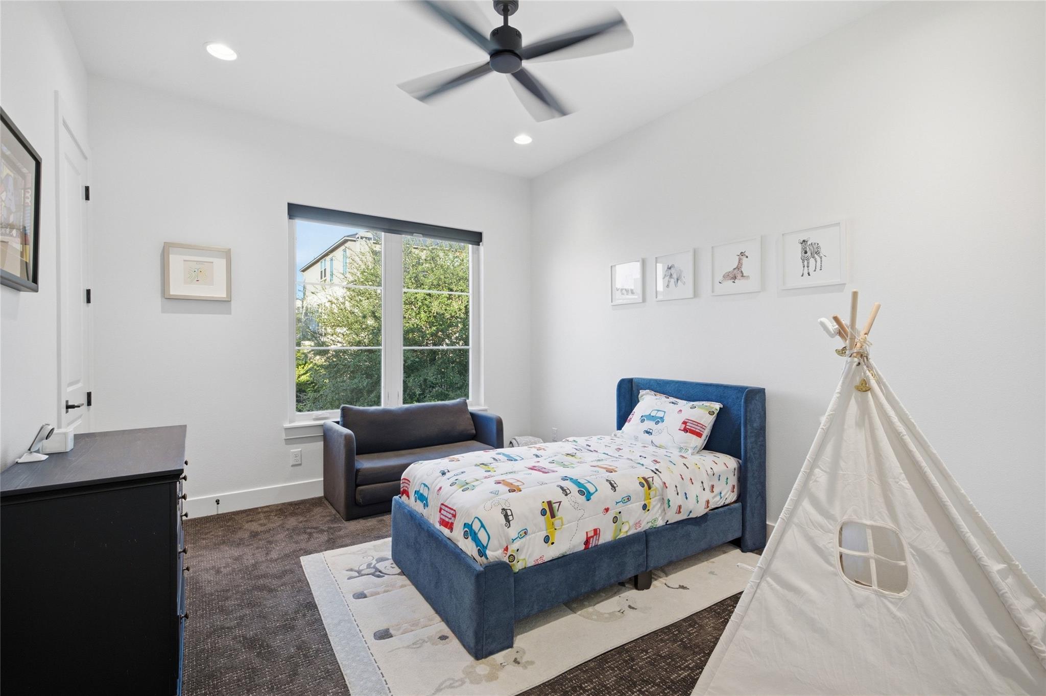 706 Crestone Stream Dr Property Photo 33