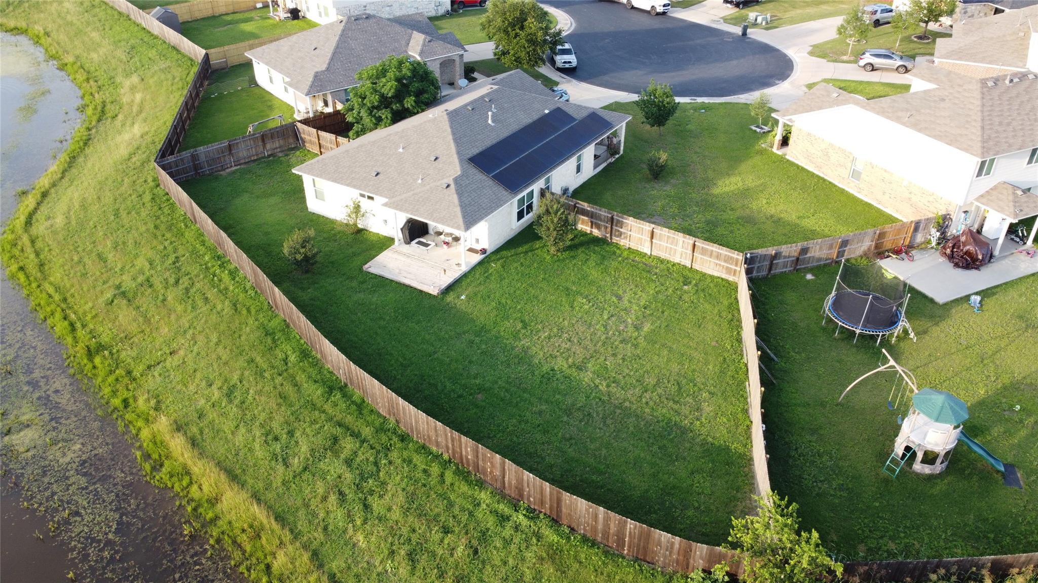 409 S. Hunting Lodge Ln Property Photo 3