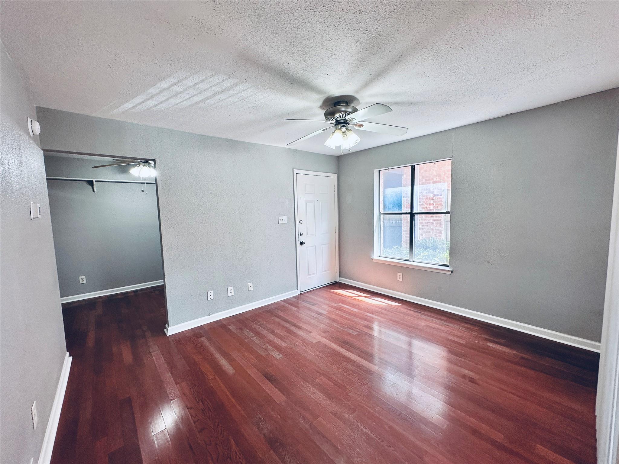 2500 Burleson Rd #209 Property Photo 6