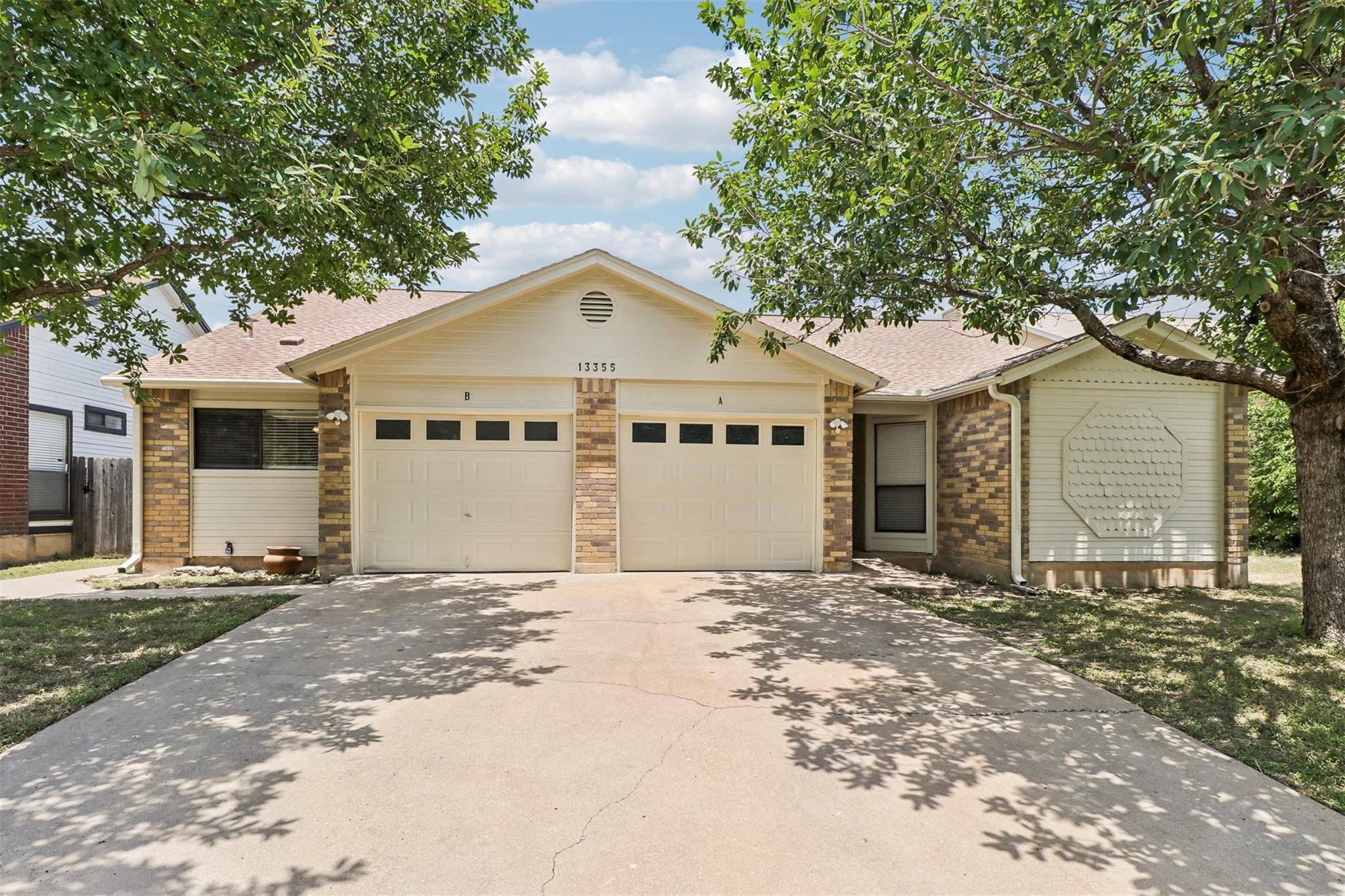 13355 Water Oak Ln Property Photo 1