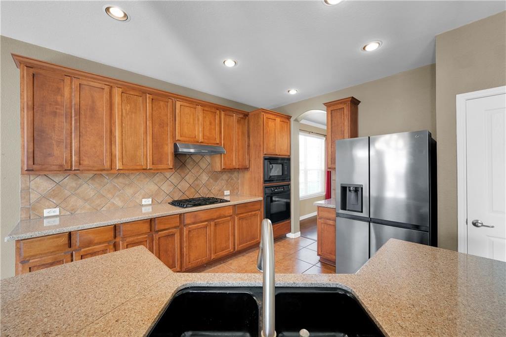 7608 Black Mountain Dr Property Photo 3
