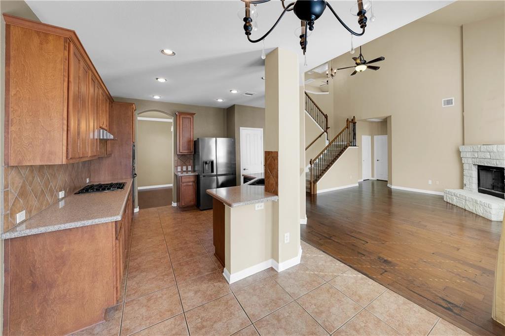 7608 Black Mountain Dr Property Photo 4