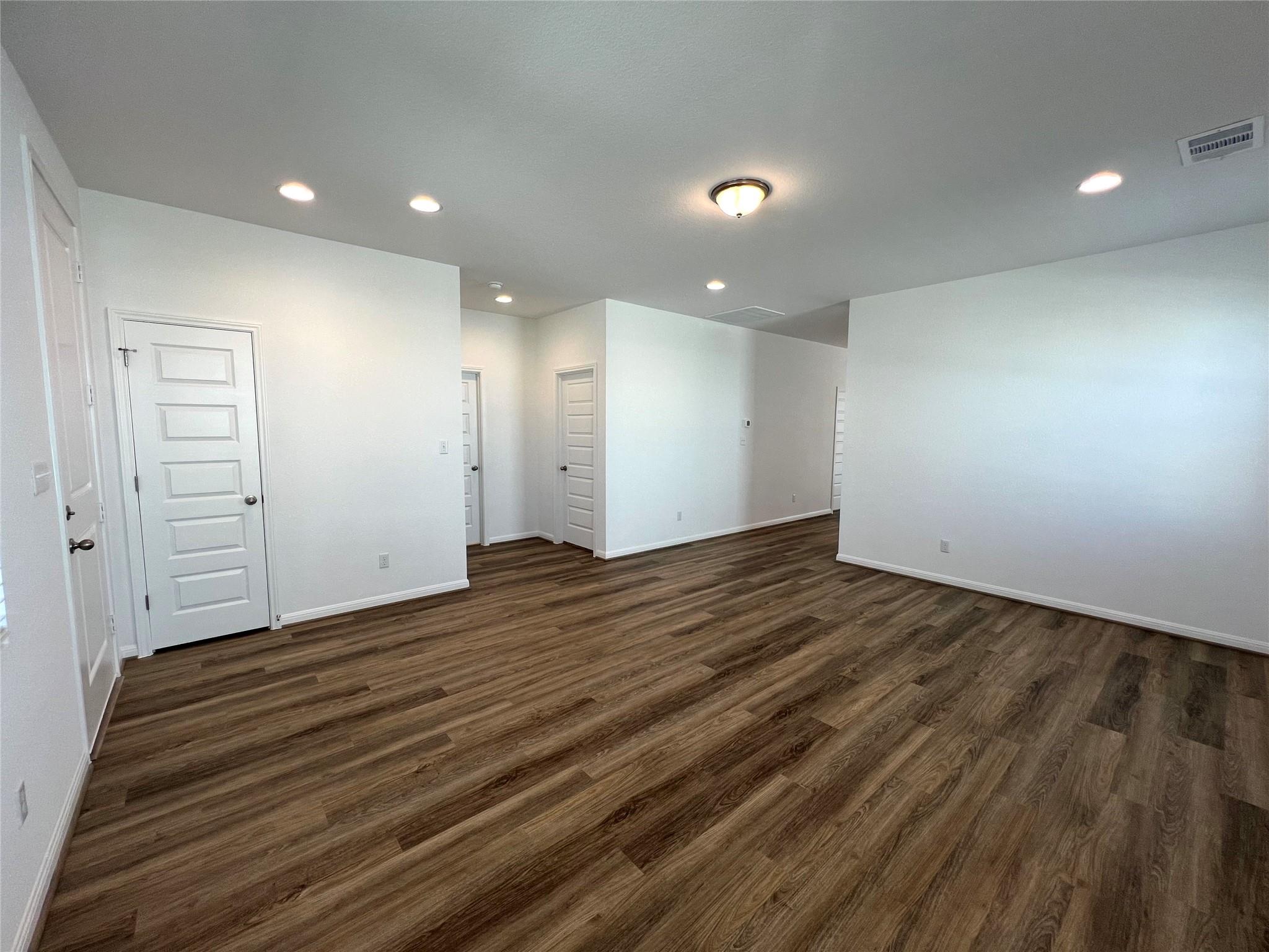 302 Elm Branch Trl Property Photo 6
