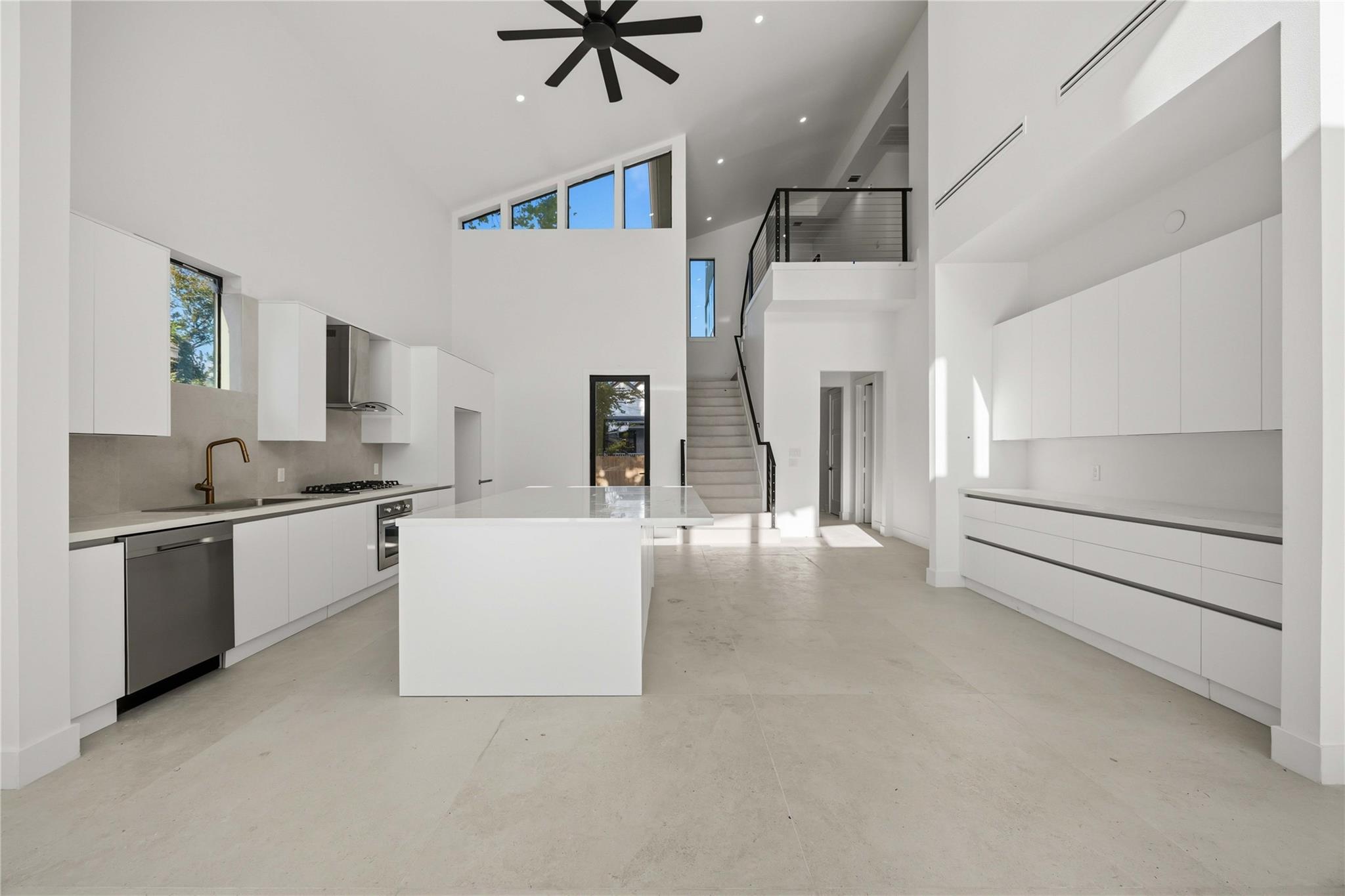 513 Archer St Property Photo 6