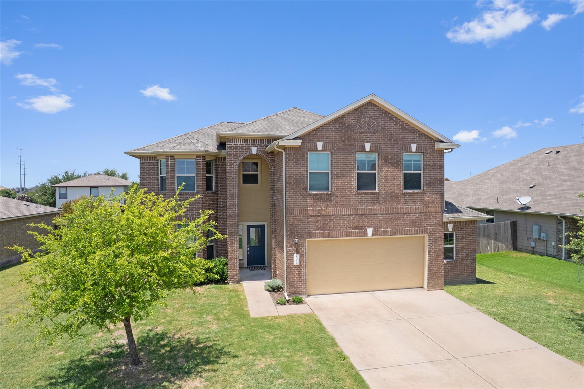 403 Wimberley St Property Photo 1