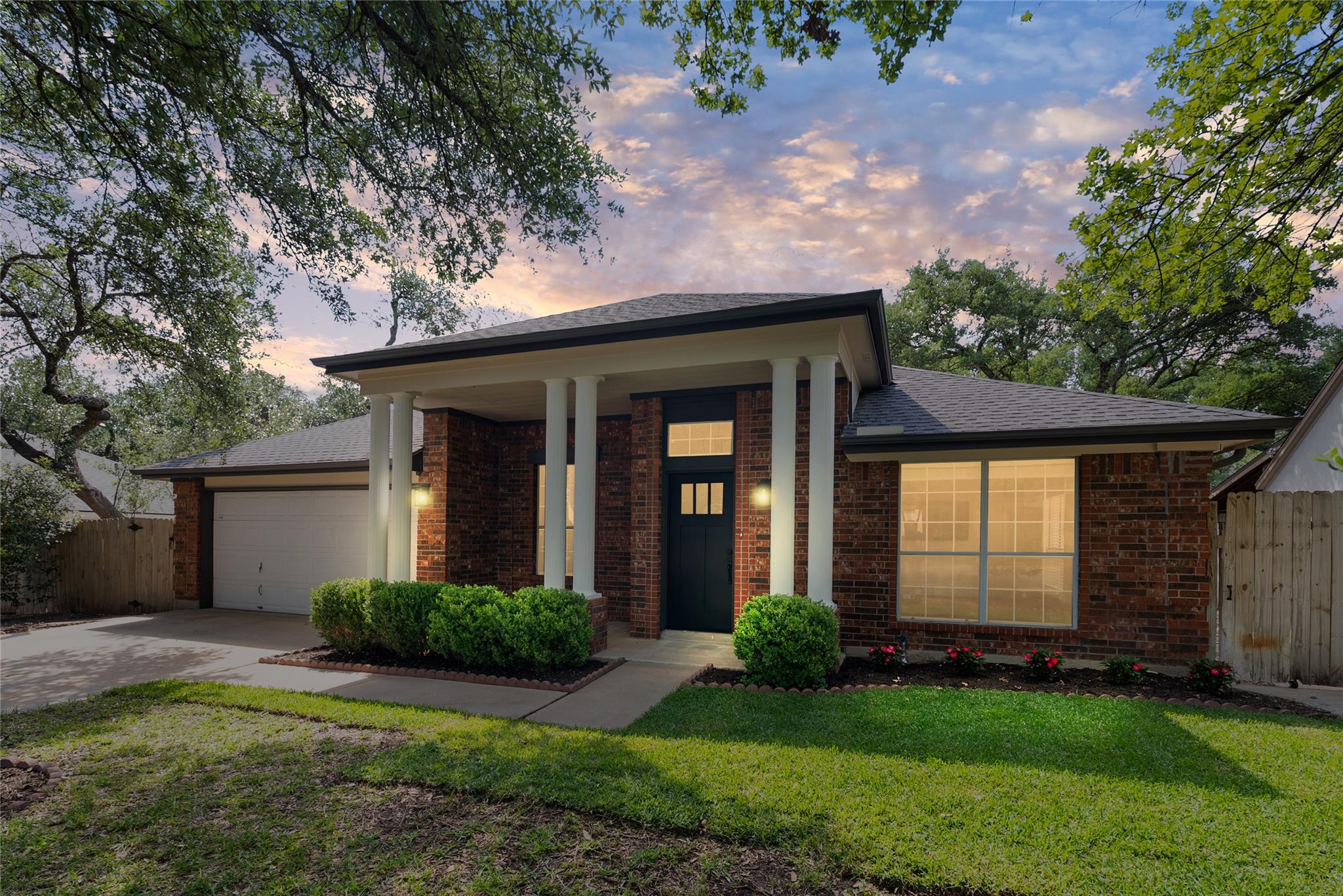 1202 Deergrove Dr Property Photo 1