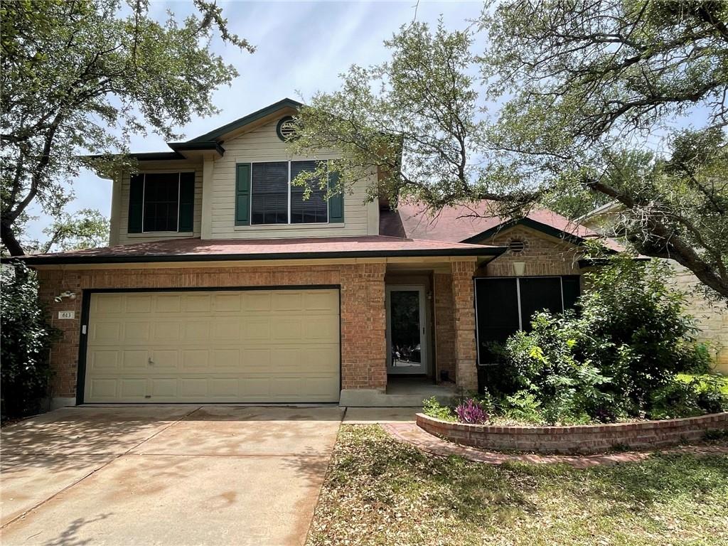 613 Stallion Dr Property Photo 1