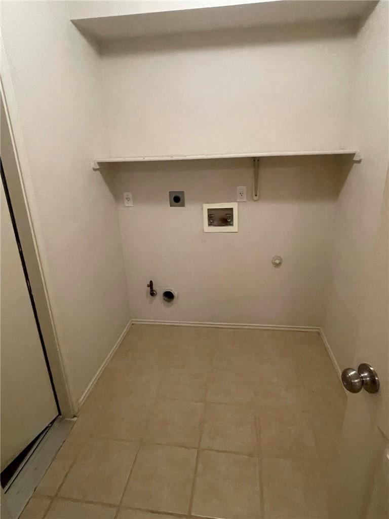 613 Stallion Dr Property Photo 11