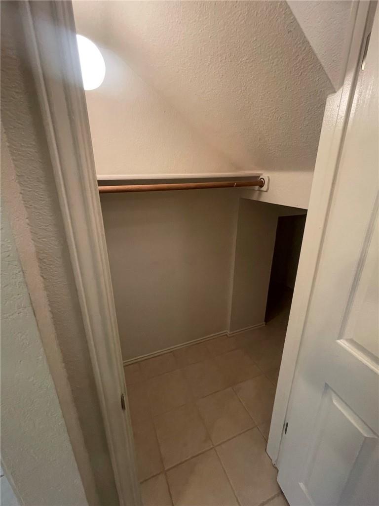 613 Stallion Dr Property Photo 13