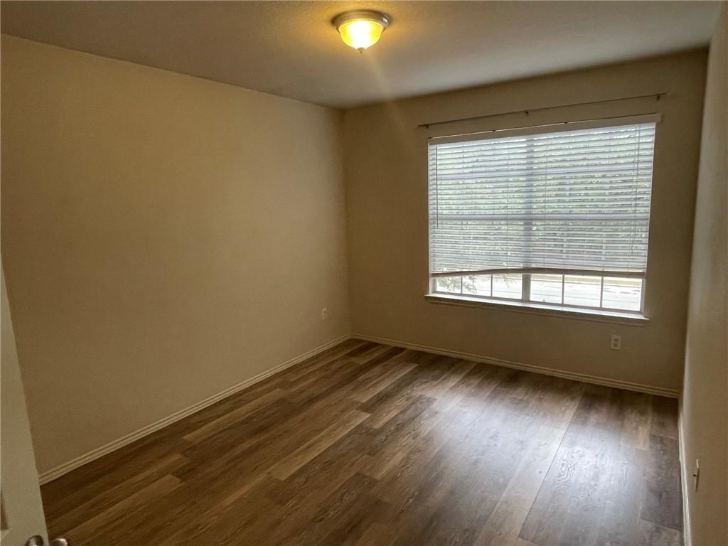 613 Stallion Dr Property Photo 18