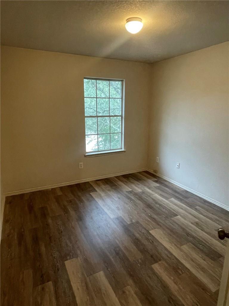 613 Stallion Dr Property Photo 21