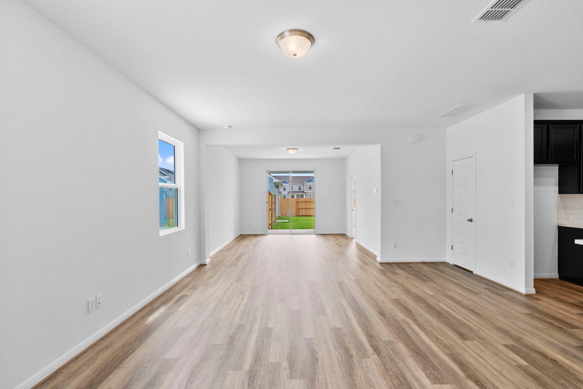 112 Cherry Blossom Ln Property Photo 17