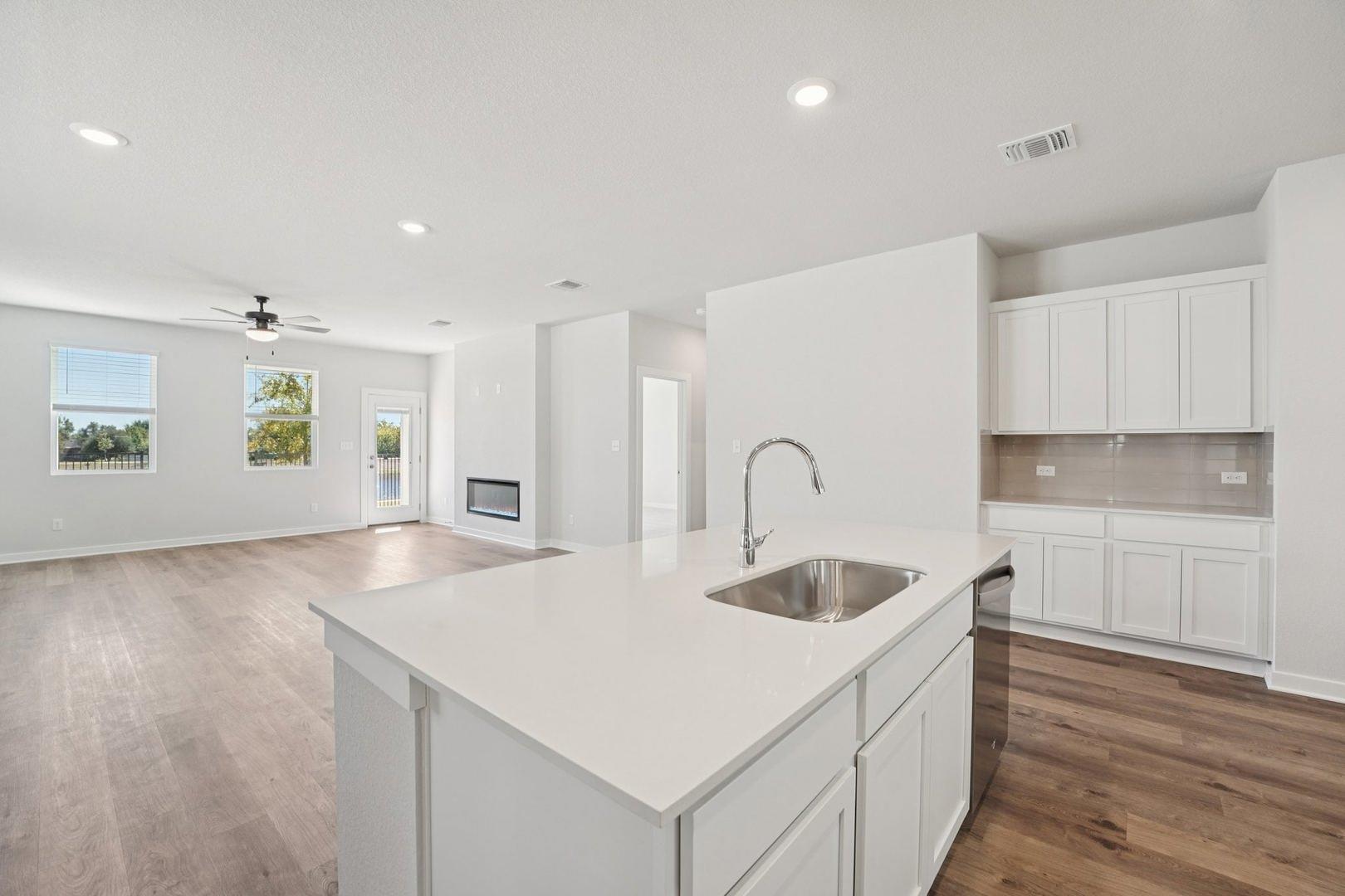5505 Botticelli Dr Property Photo 1
