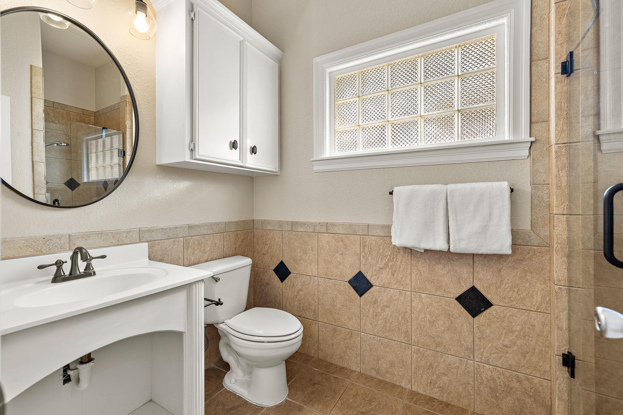 11808 Arnold Ln Property Photo 29