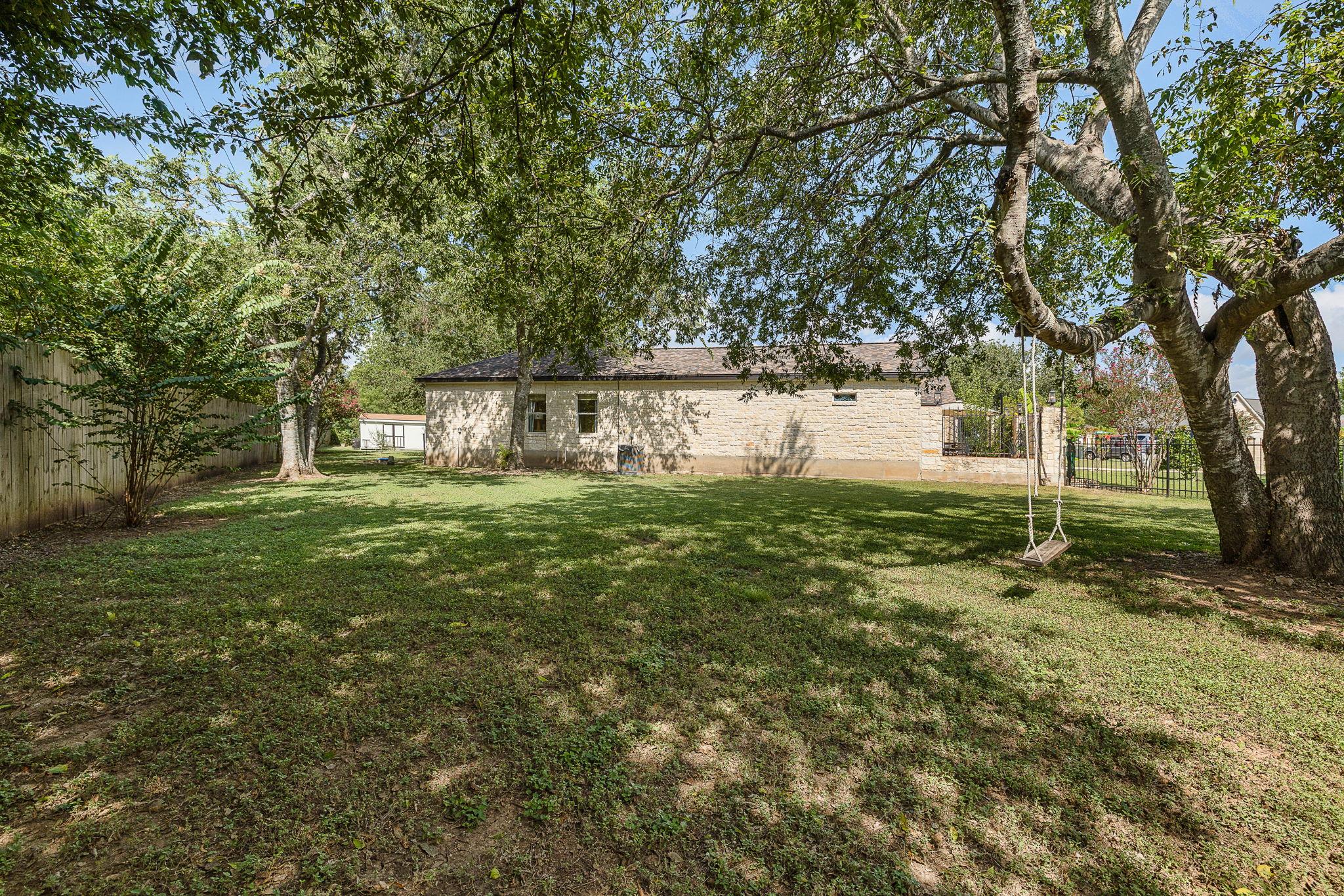 11808 Arnold Ln Property Photo 36