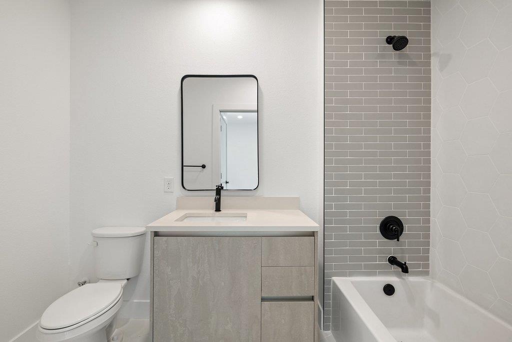 4315 S Congress Ave #224 Property Photo 7