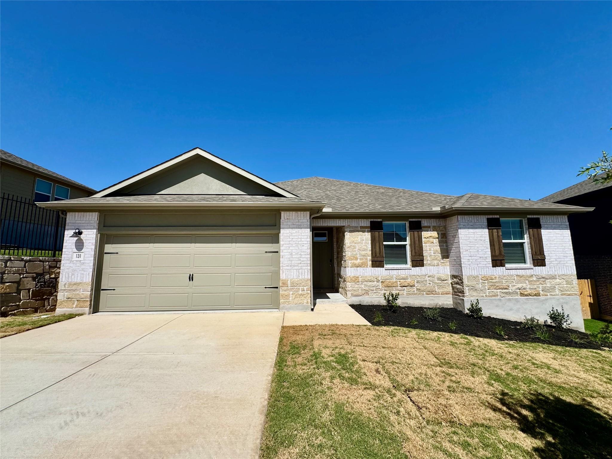 131 Shumard Peak Cv Property Photo 1