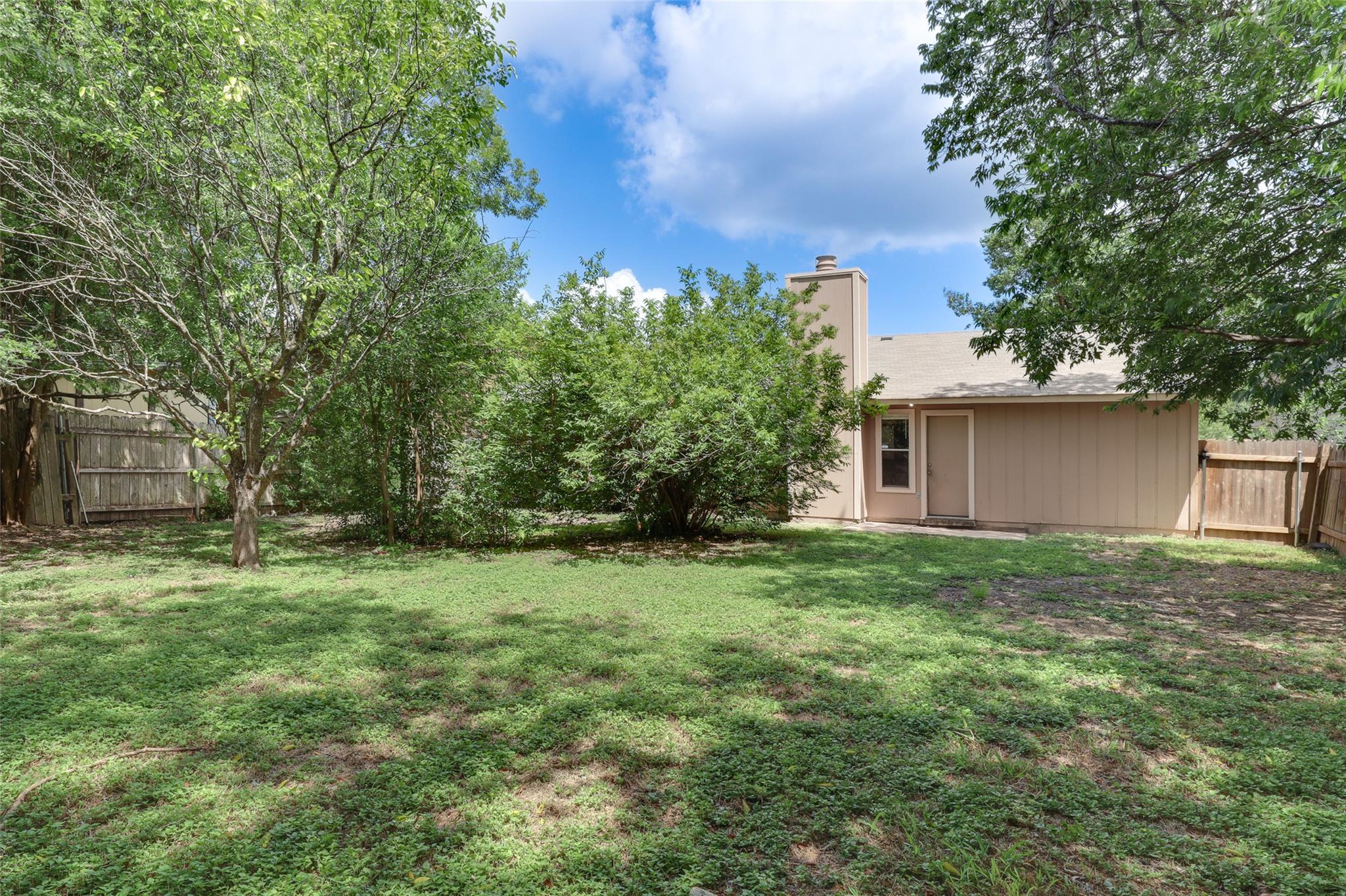 656 Mairo St Property Photo 17