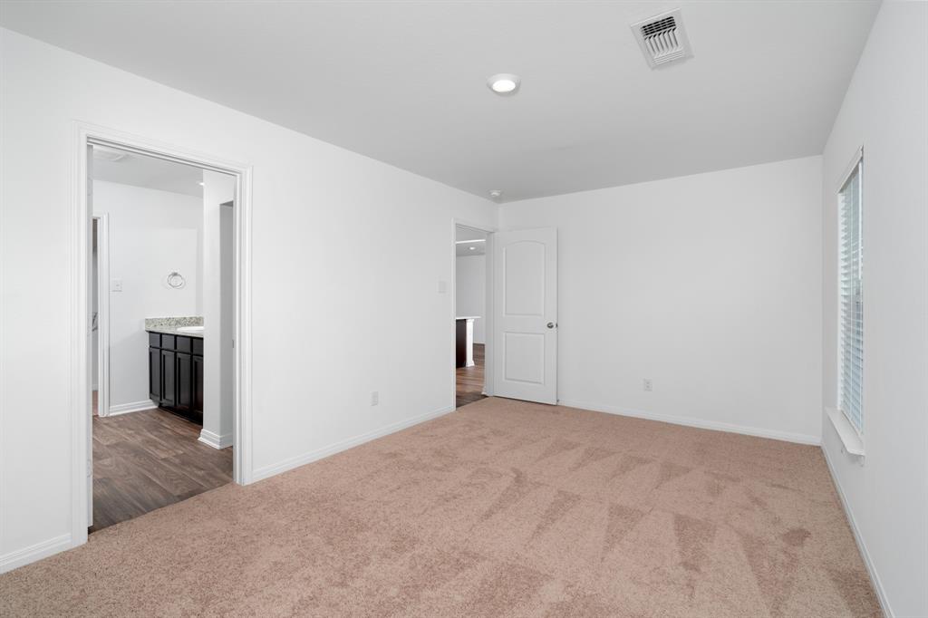 13029 Field Plow Ln Property Photo 4