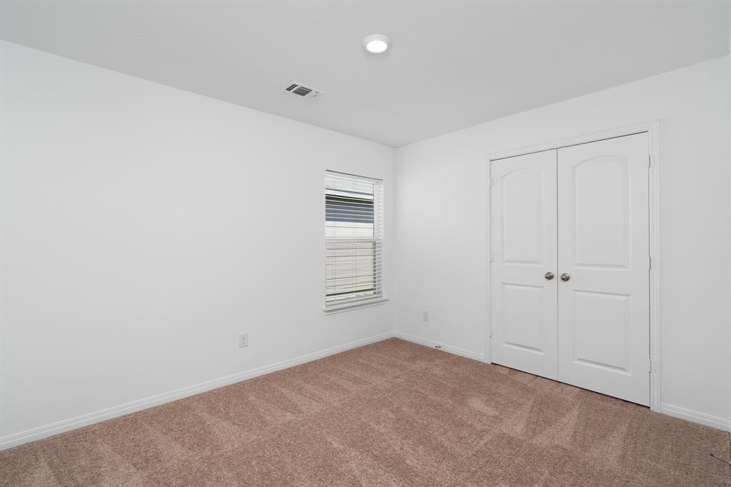 13029 Field Plow Ln Property Photo 5