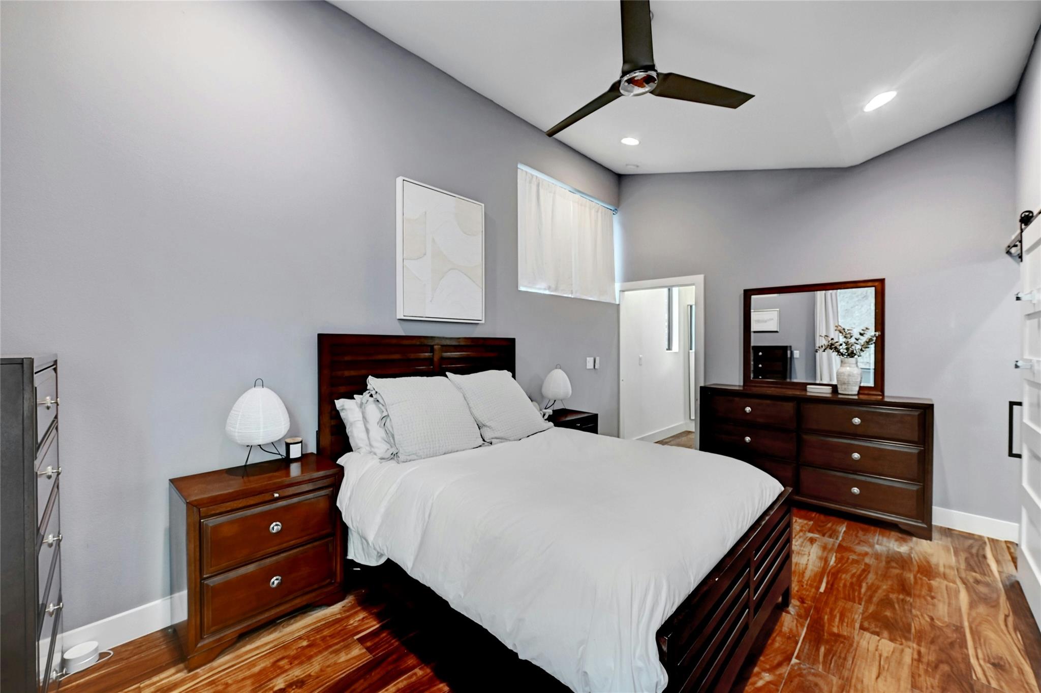 1407 Parkinson Dr 2 Property Photo 13